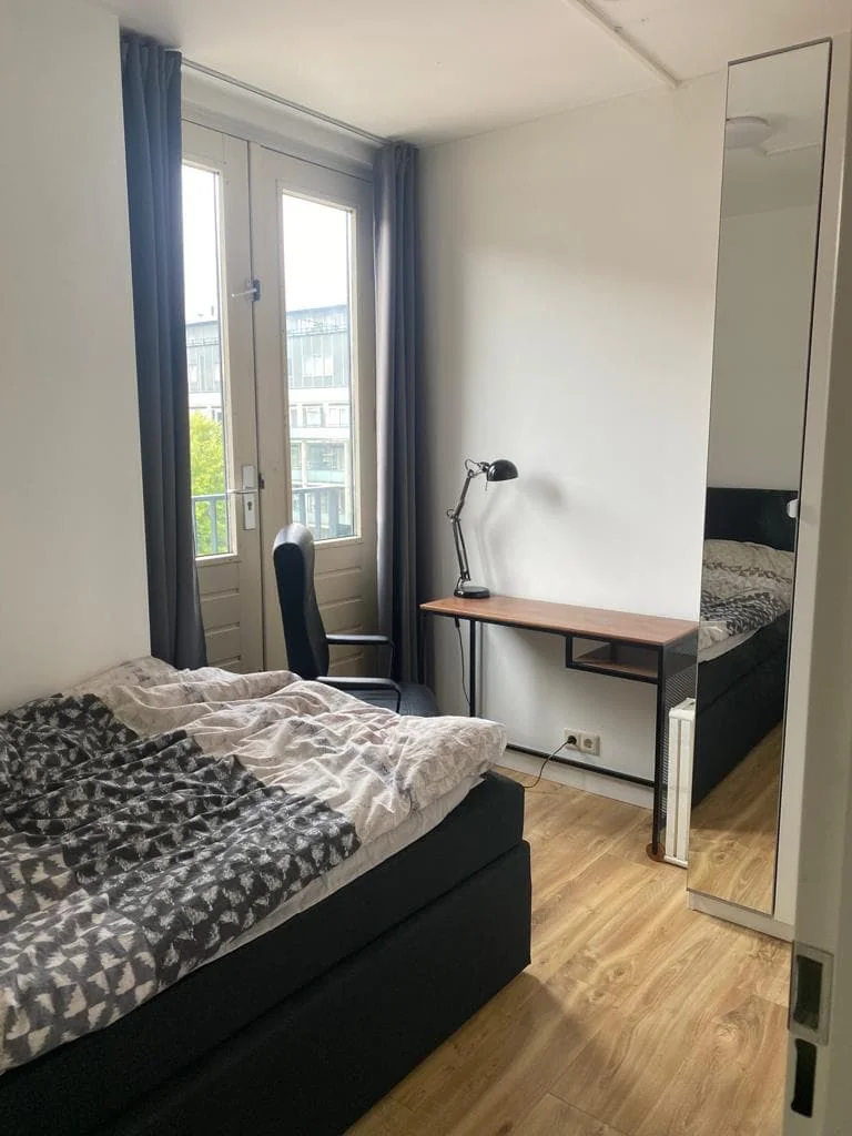 Foto van de Kamer gelegen aan de Clauskindereweg in Amsterdam