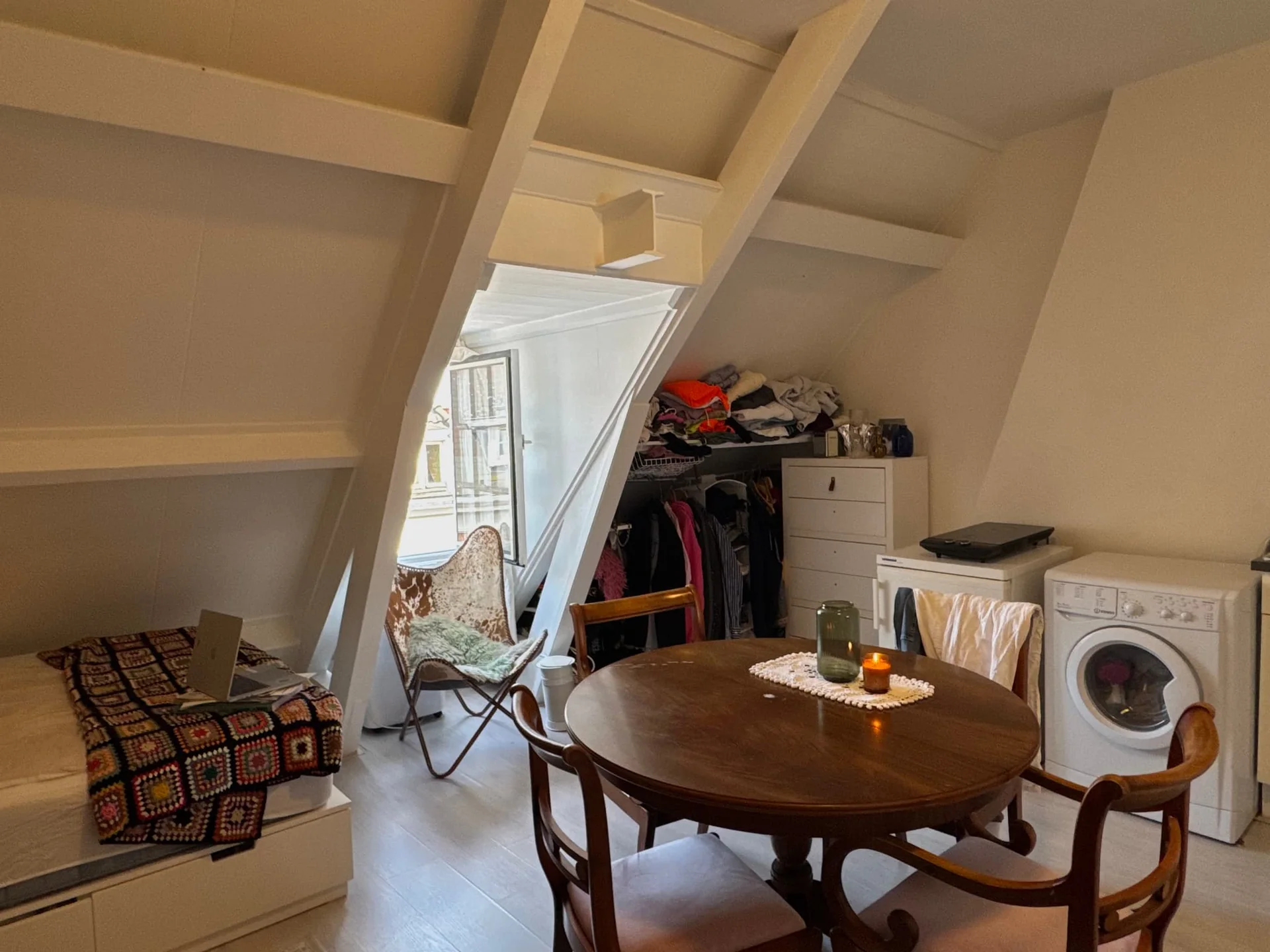 Foto van de Studio gelegen aan de Lange Leidsedwarsstraat in Amsterdam