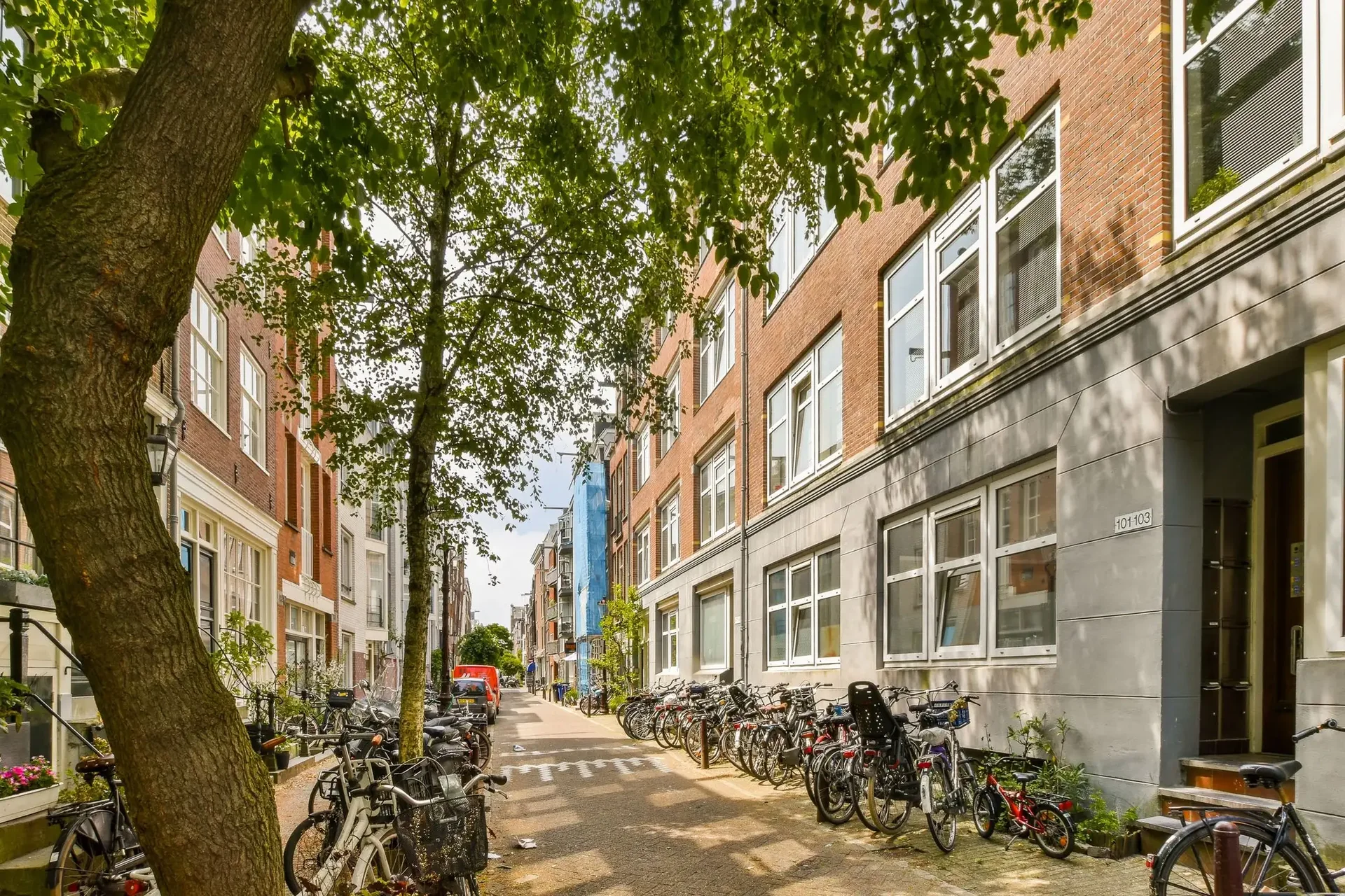 Foto van de Appartement gelegen aan de Utrechtsedwarsstraat in Amsterdam