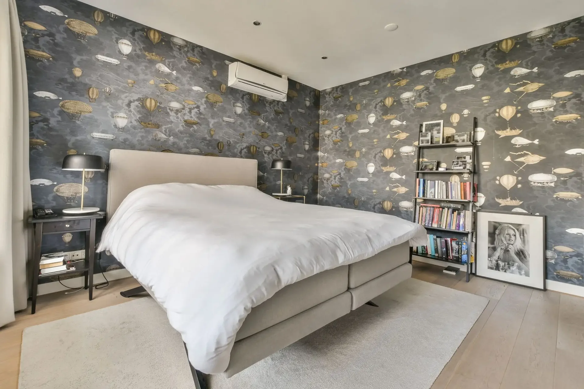 Foto van de Appartement gelegen aan de Utrechtsedwarsstraat in Amsterdam