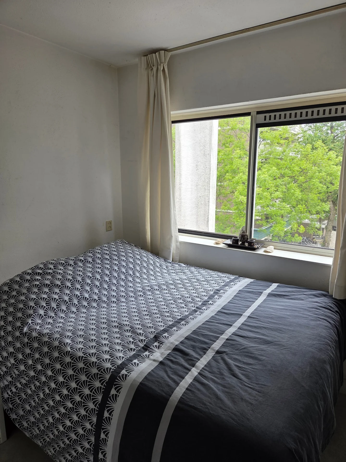 Foto van de Kamer gelegen aan de Loenermark in Amsterdam