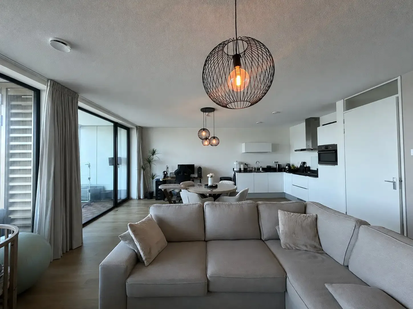 Foto van de Appartement gelegen aan de Pampuskade in Rotterdam