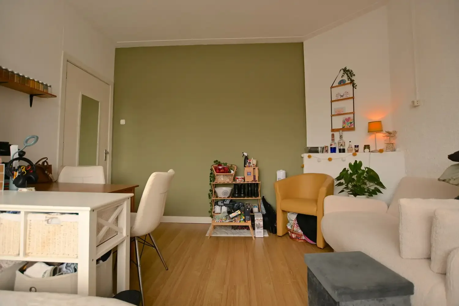 geblurde versie van de foto als achtergrond