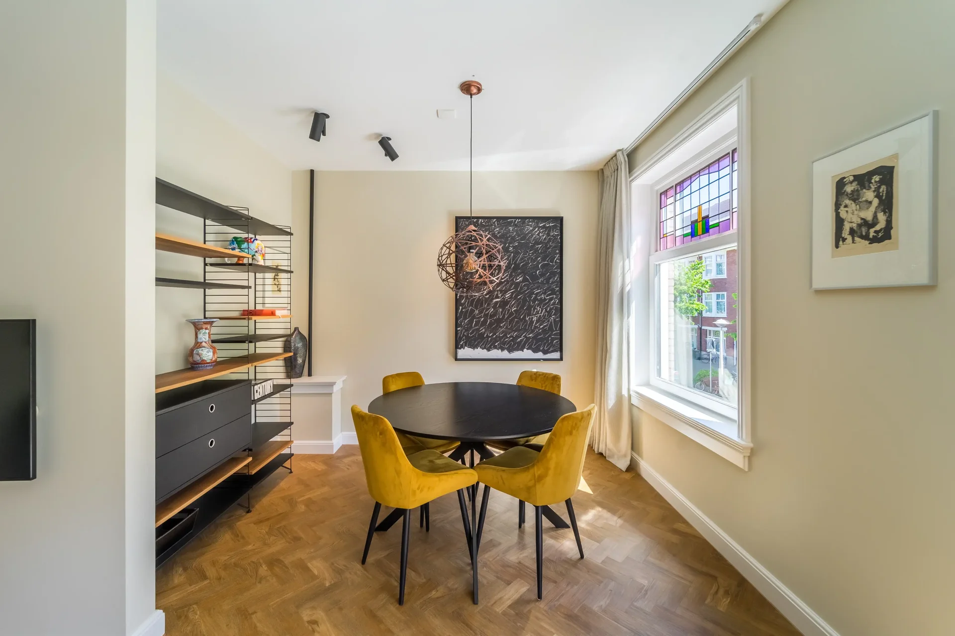 Foto van de Appartement gelegen aan de Woestduinstraat in Amsterdam