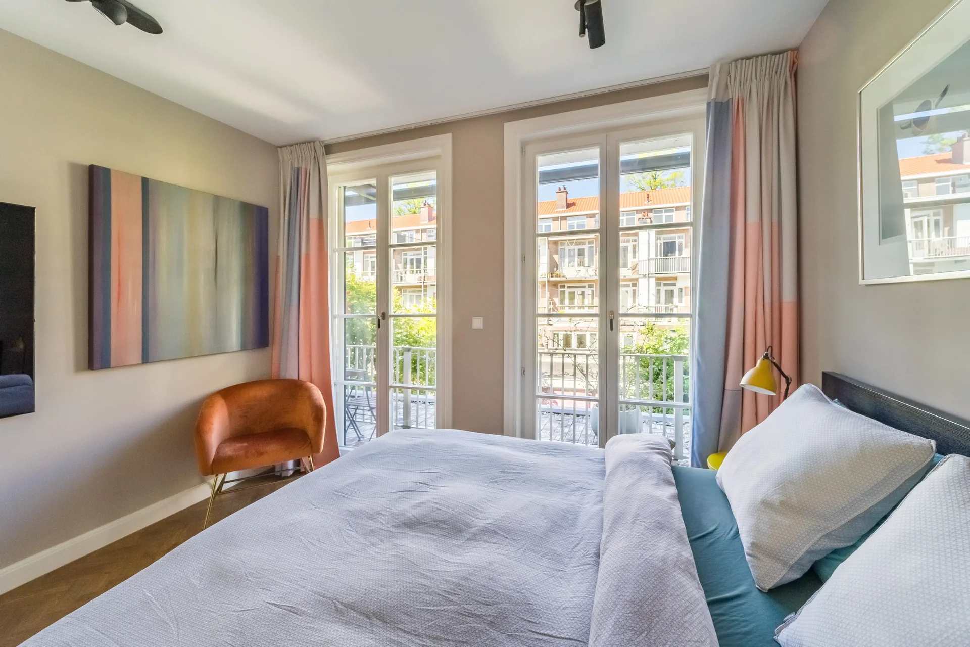 Foto van de Appartement gelegen aan de Woestduinstraat in Amsterdam