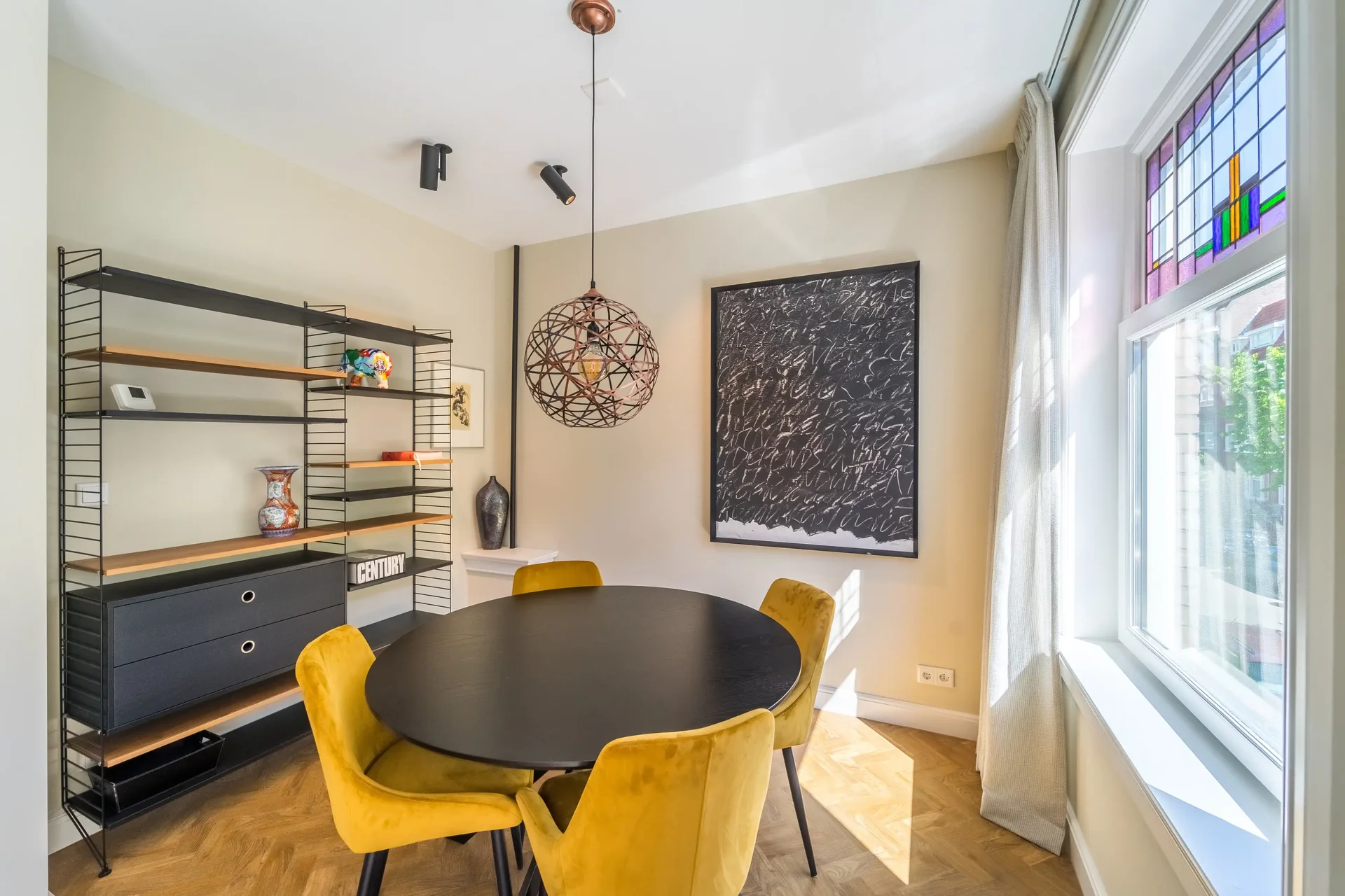 Foto van de Appartement gelegen aan de Woestduinstraat in Amsterdam