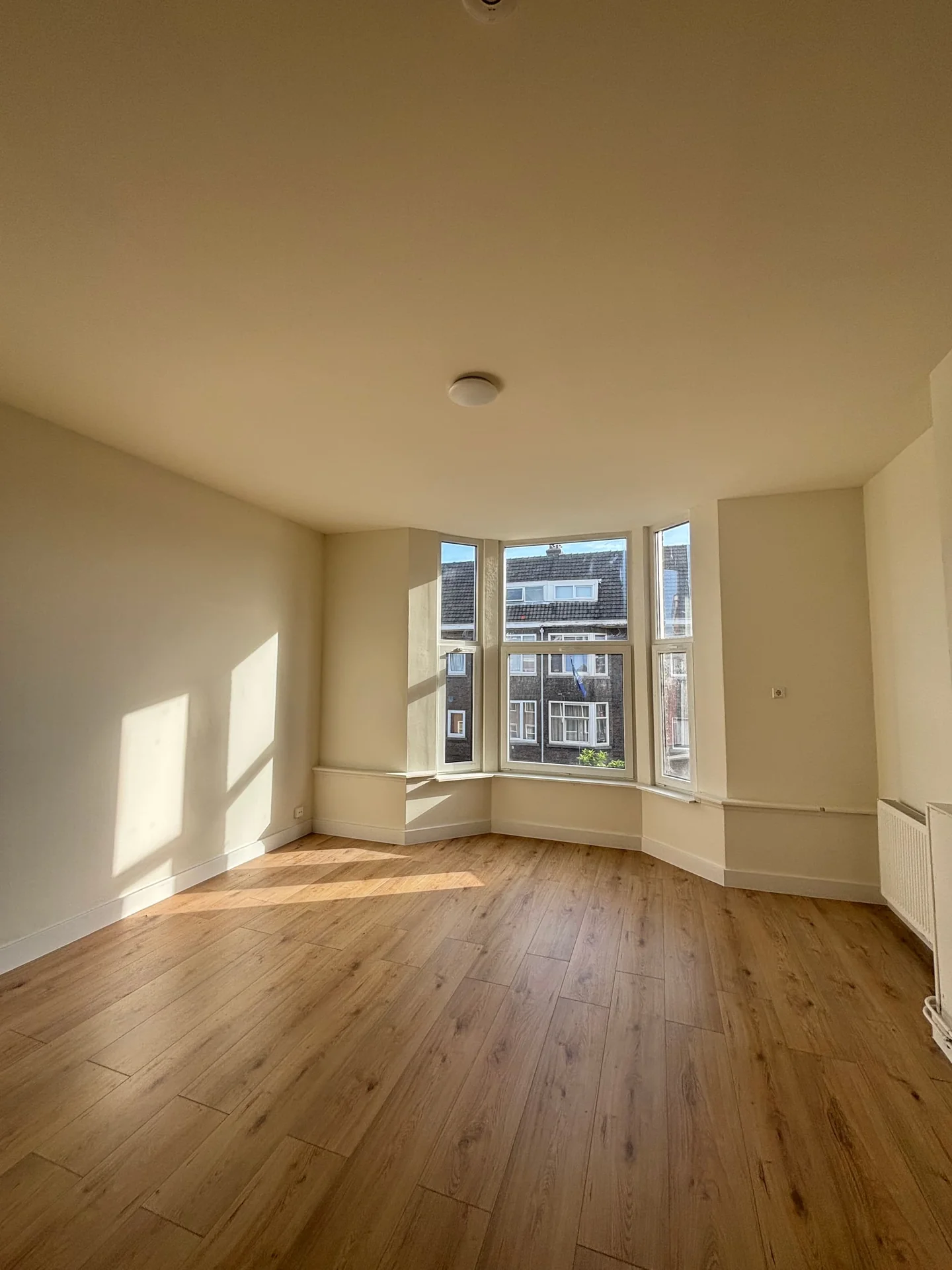 Foto van de Kamer gelegen aan de 1e Jerichostraat in Rotterdam