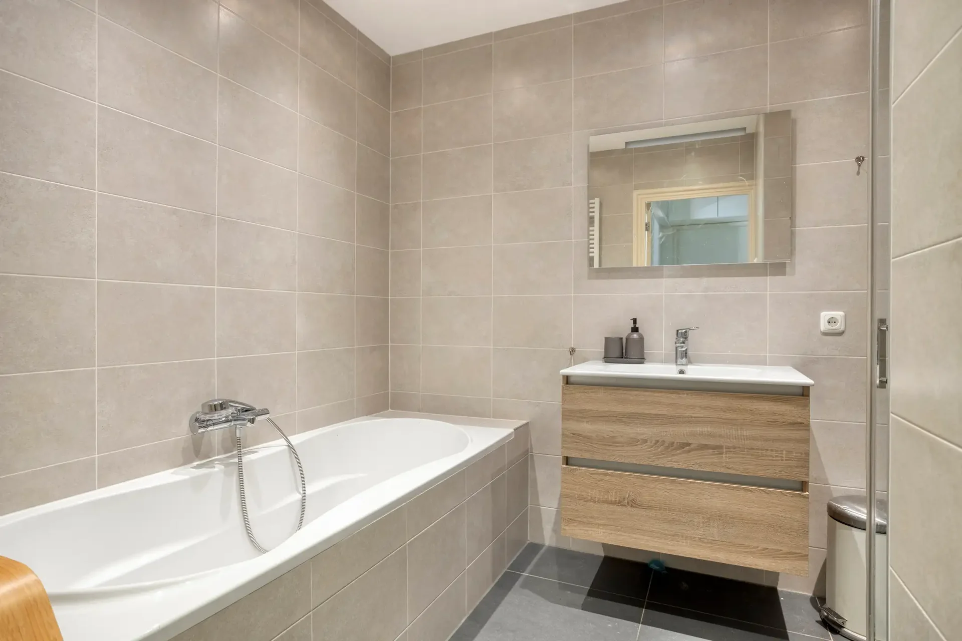 Foto van de Appartement gelegen aan de Statenweg in Rotterdam
