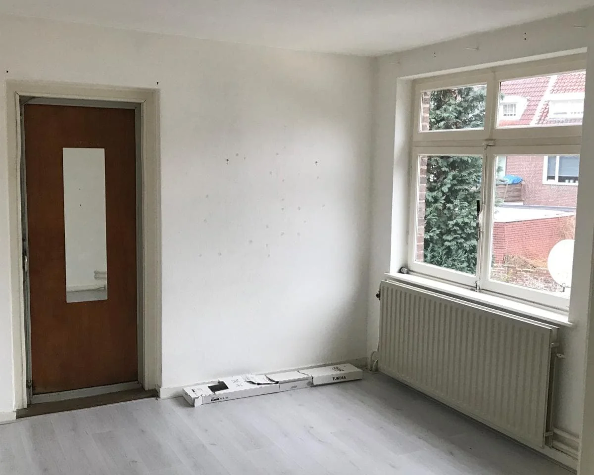 geblurde versie van de foto als achtergrond