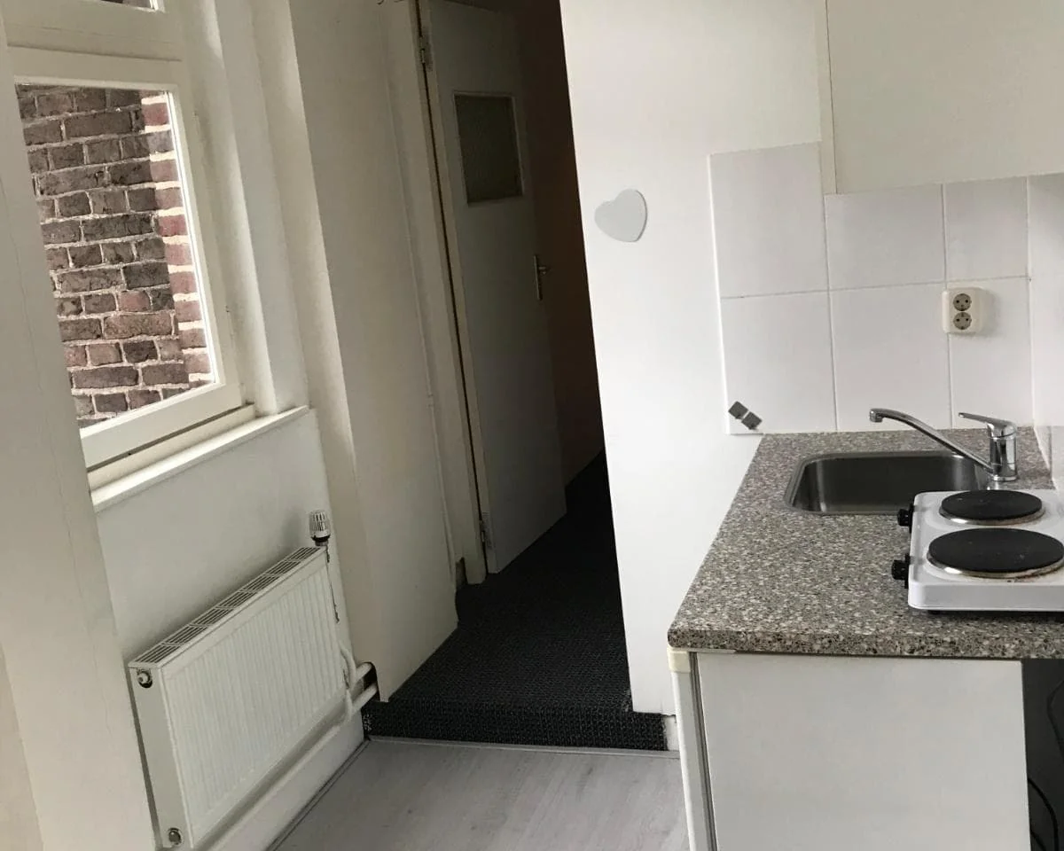 geblurde versie van de foto als achtergrond