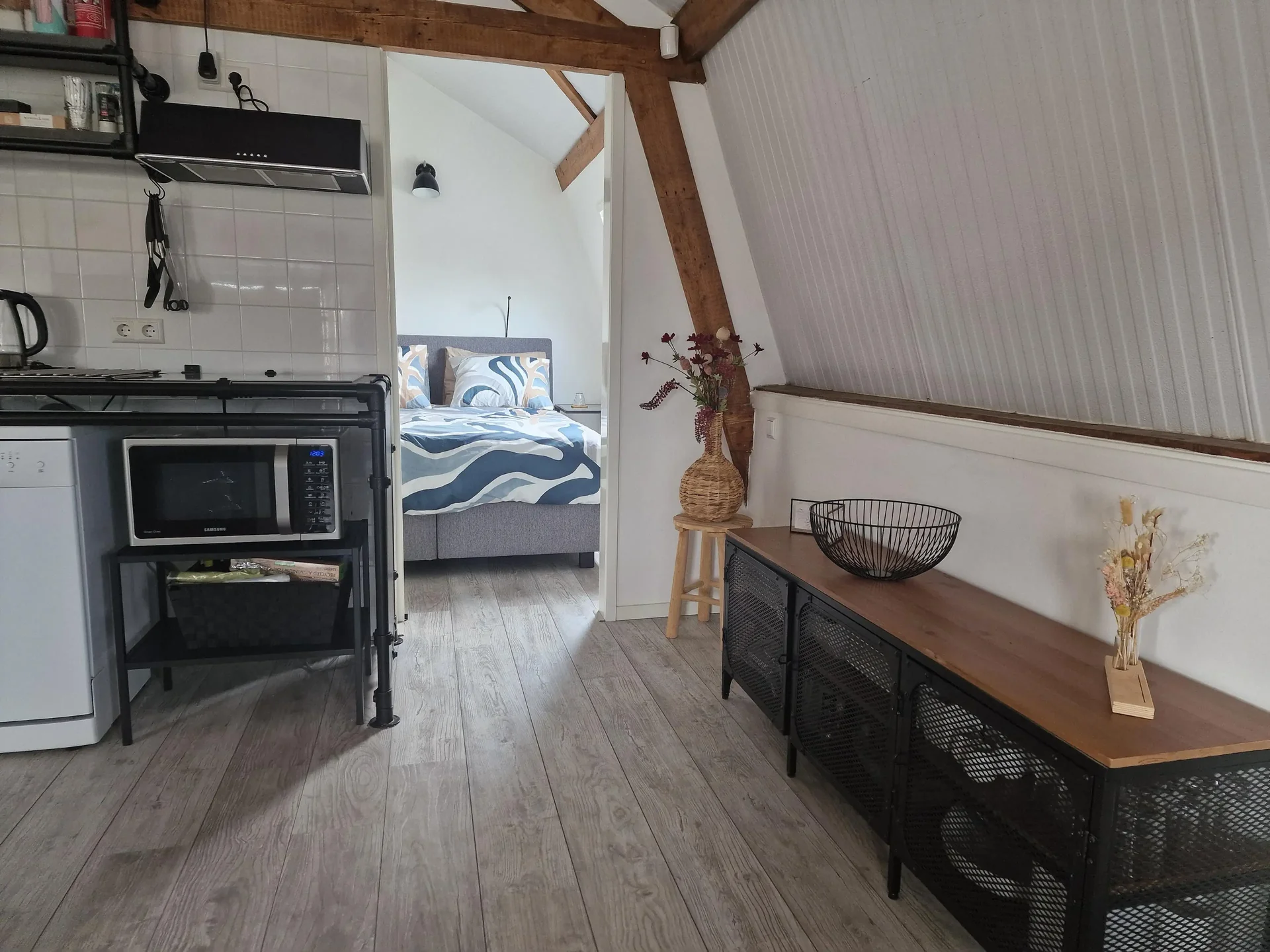 Foto van de Appartement gelegen aan de Hoge Rijndijk in Zoeterwoude