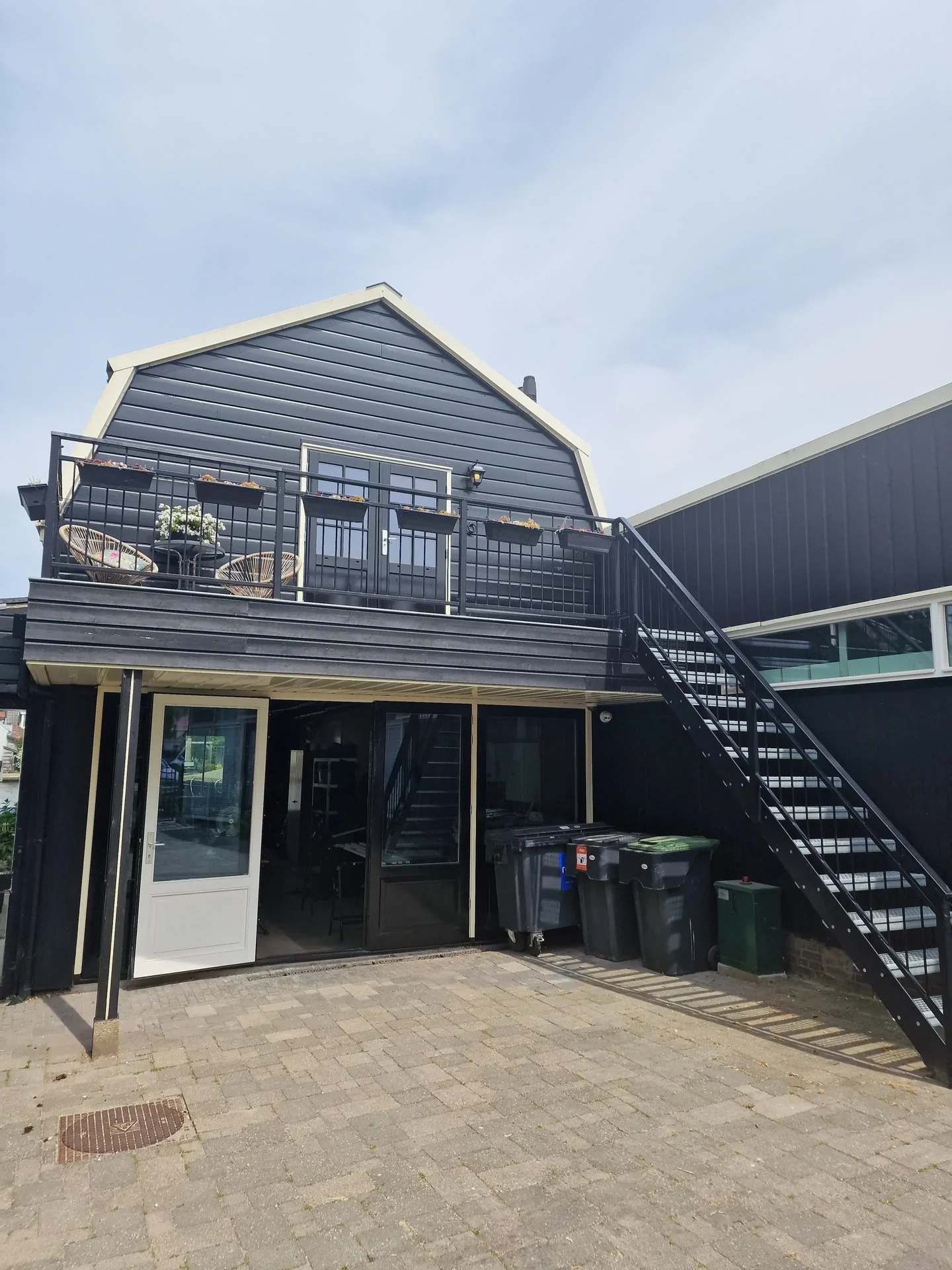 Foto van de Appartement gelegen aan de Hoge Rijndijk in Zoeterwoude