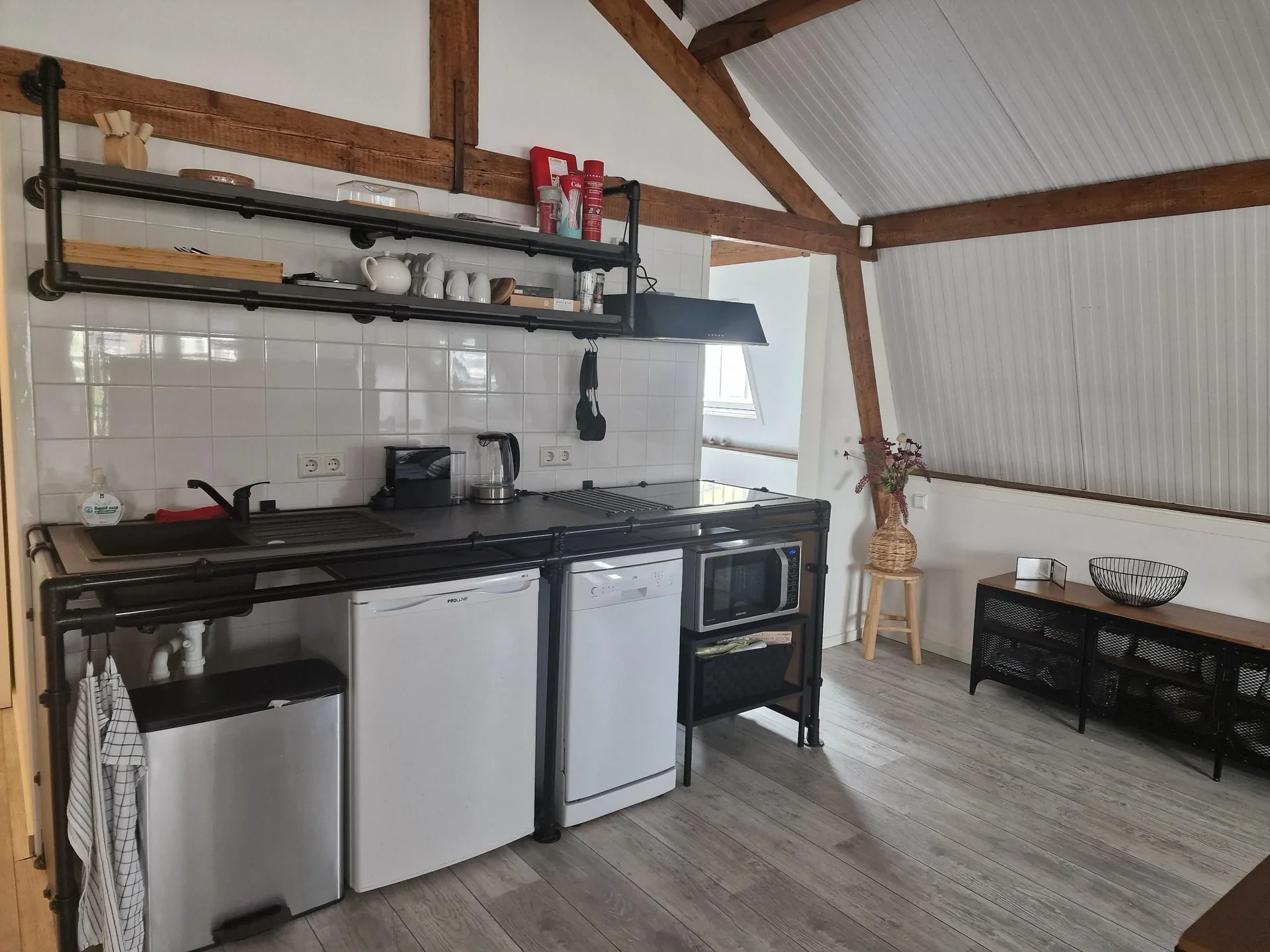Foto van de Appartement gelegen aan de Hoge Rijndijk in Zoeterwoude