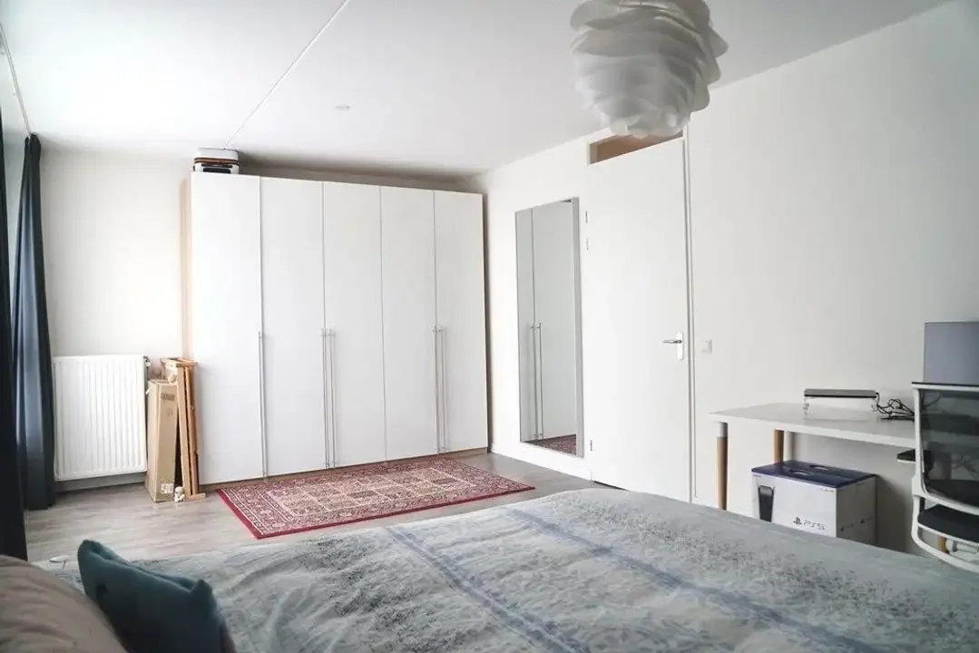 geblurde versie van de foto als achtergrond