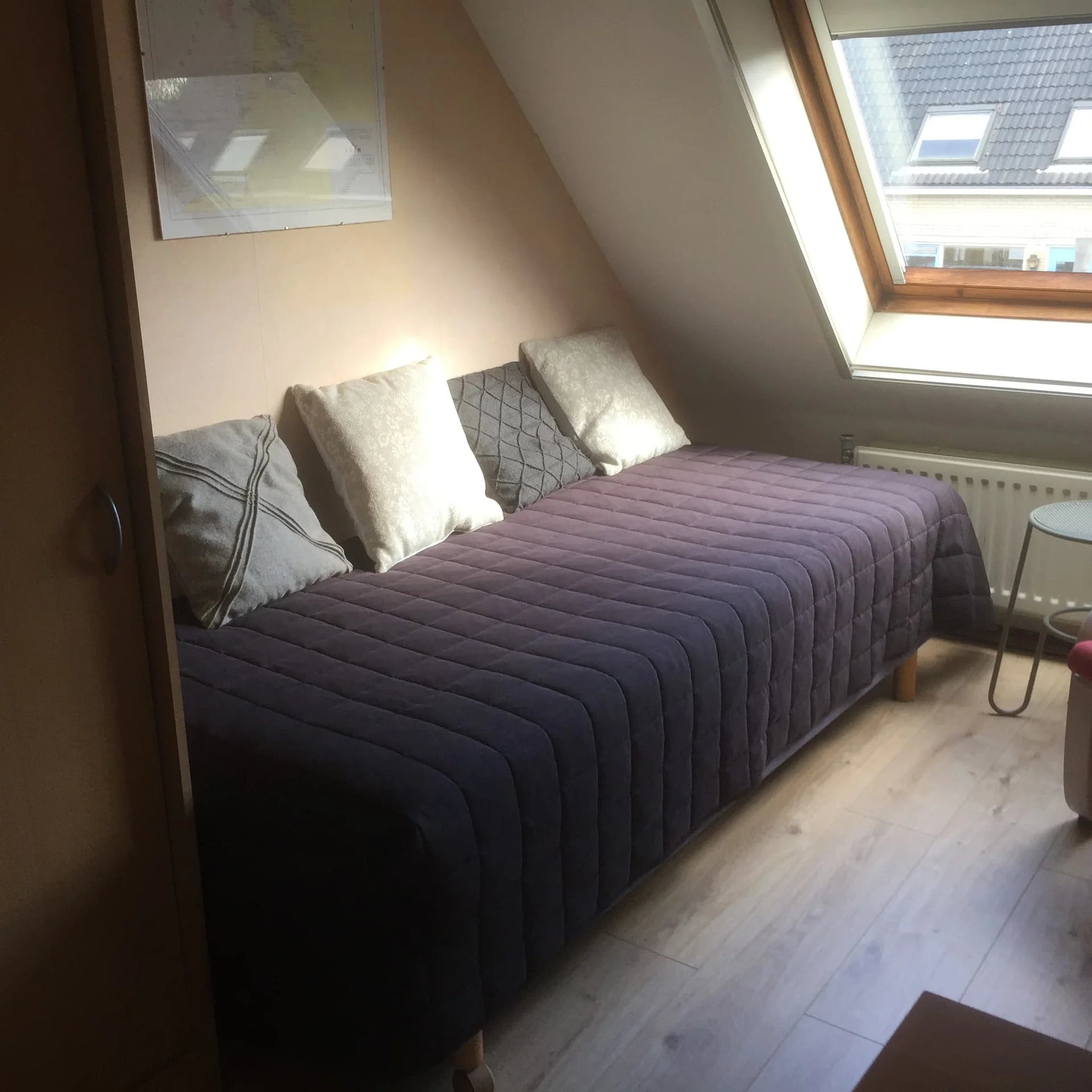 geblurde versie van de foto als achtergrond