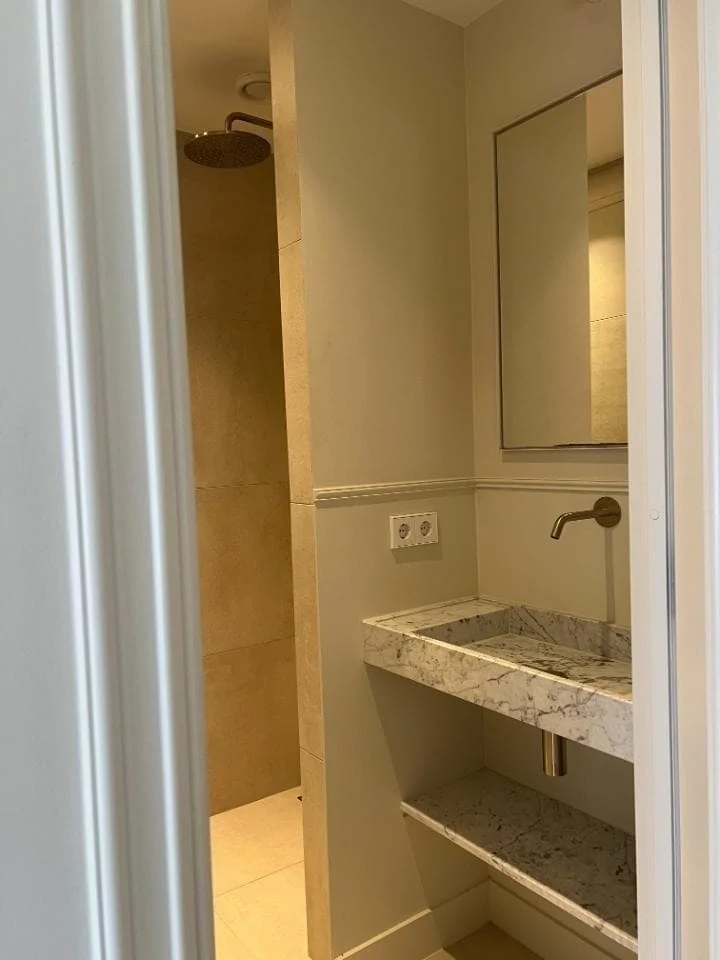 Foto van de Kamer gelegen aan de Utrechtsestraat in Amsterdam