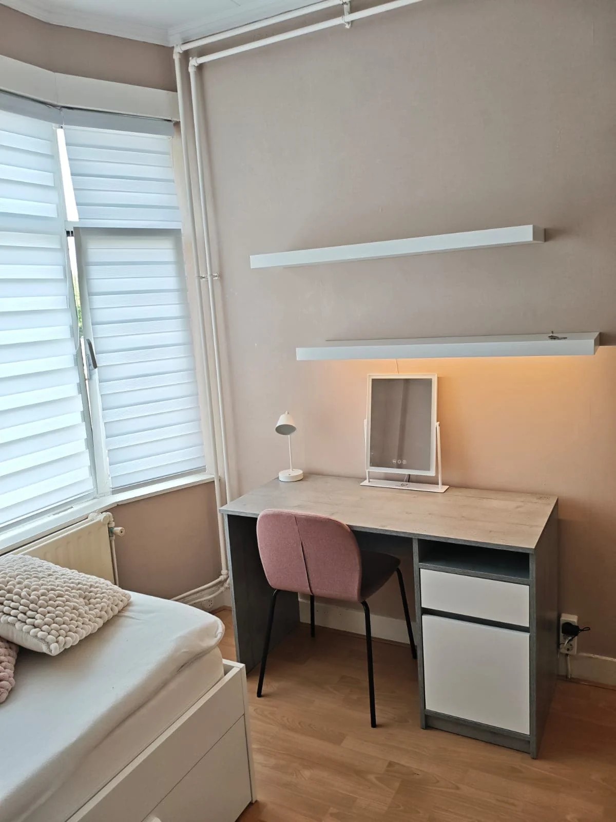 Foto van de Kamer gelegen aan de Veenendaalkade in Den Haag