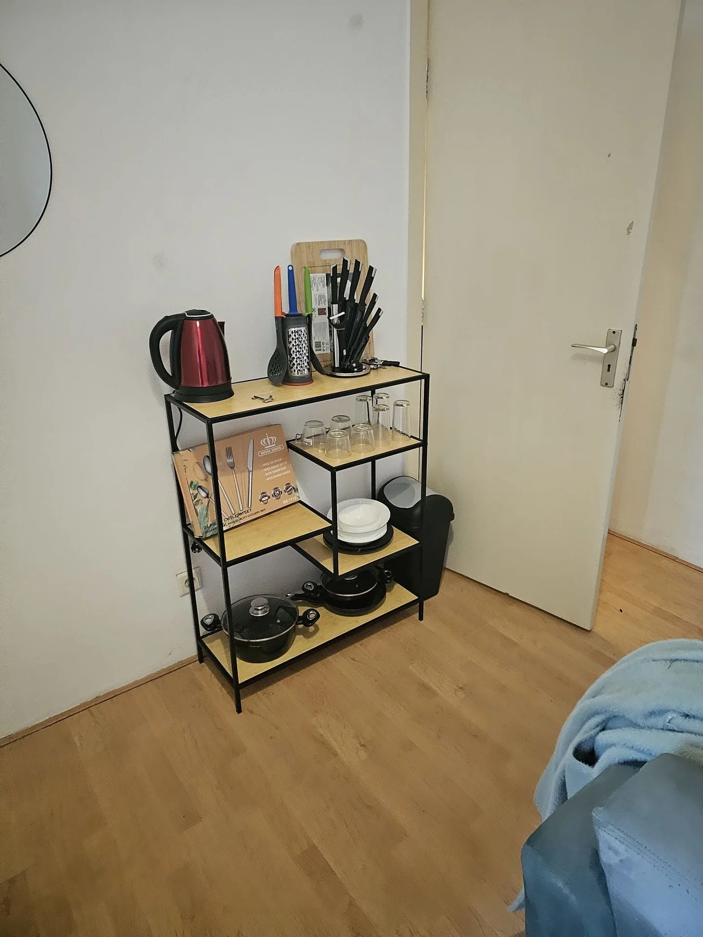 geblurde versie van de foto als achtergrond