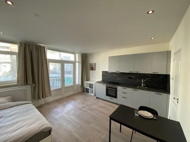 Foto van de Studio gelegen aan de Hillevliet in Rotterdam