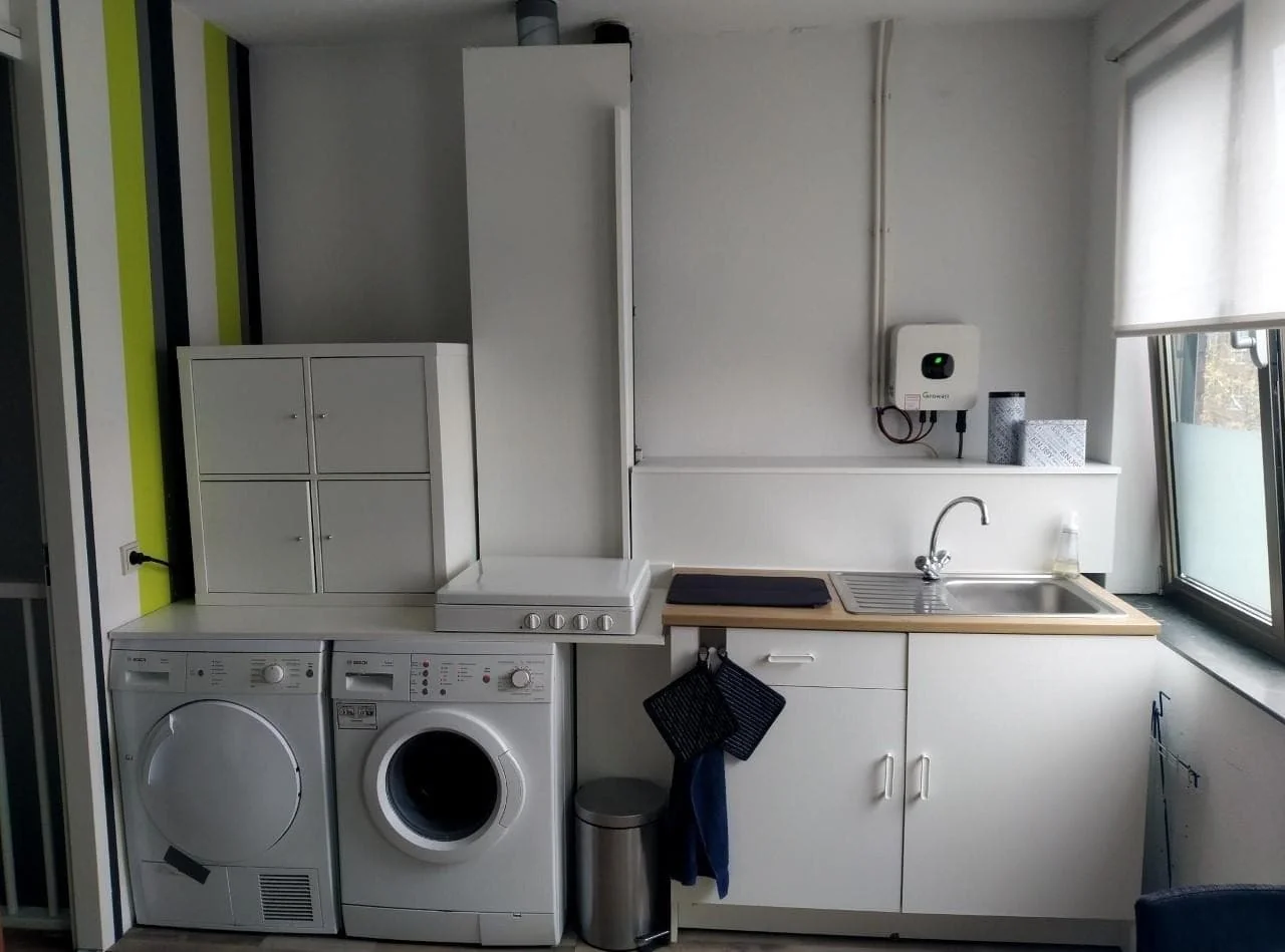 geblurde versie van de foto als achtergrond