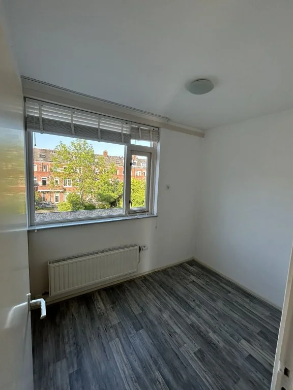 Foto van de Appartement gelegen aan de Admiraal de Ruyterlaan in Groningen