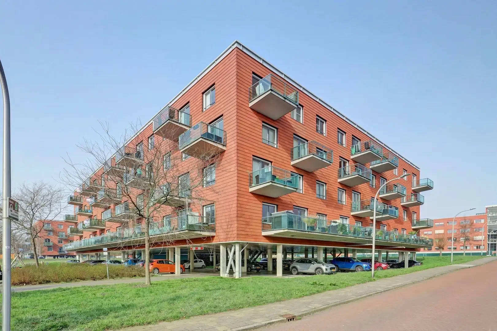 geblurde versie van de foto als achtergrond