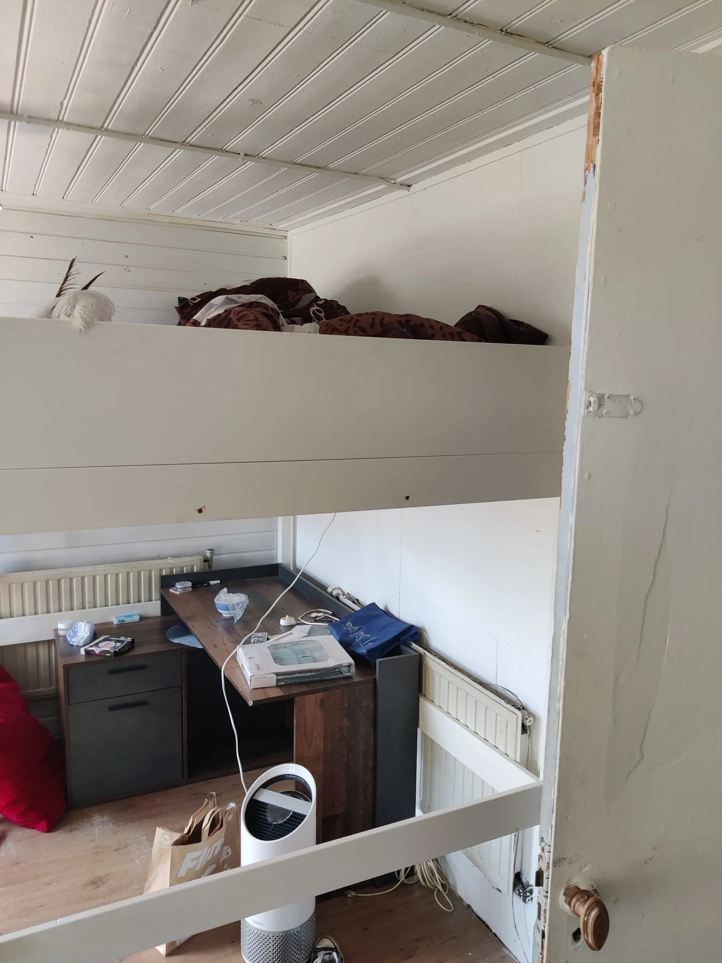 Foto van de Kamer gelegen aan de Helper Westsingel in Groningen
