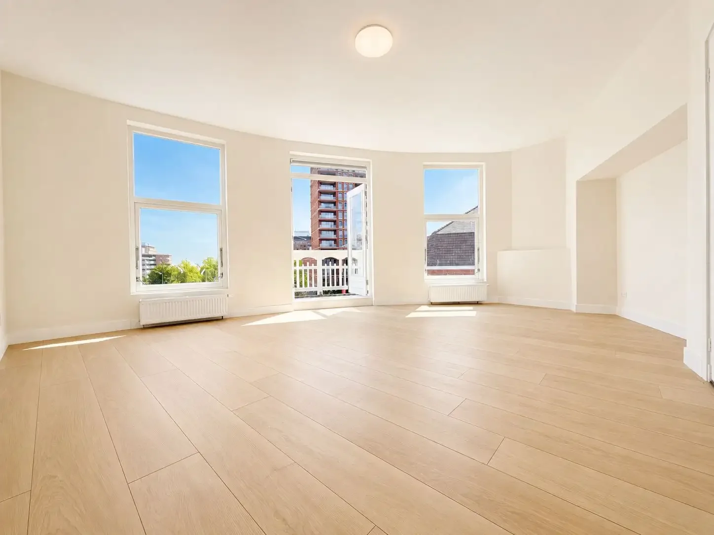 Foto van de Appartement gelegen aan de De Constant Rebecquestraat in Den Haag