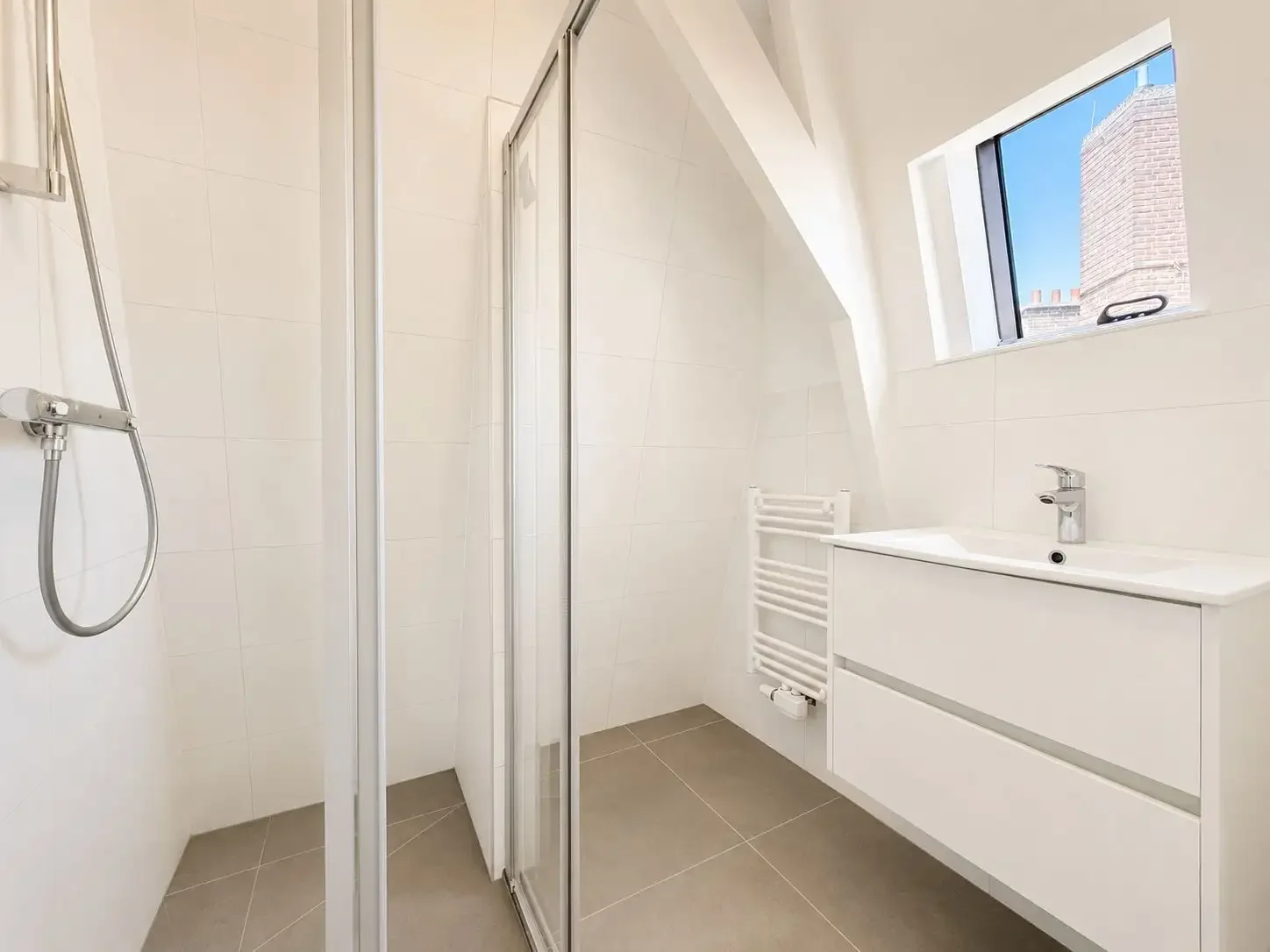 Foto van de Appartement gelegen aan de De Constant Rebecquestraat in Den Haag
