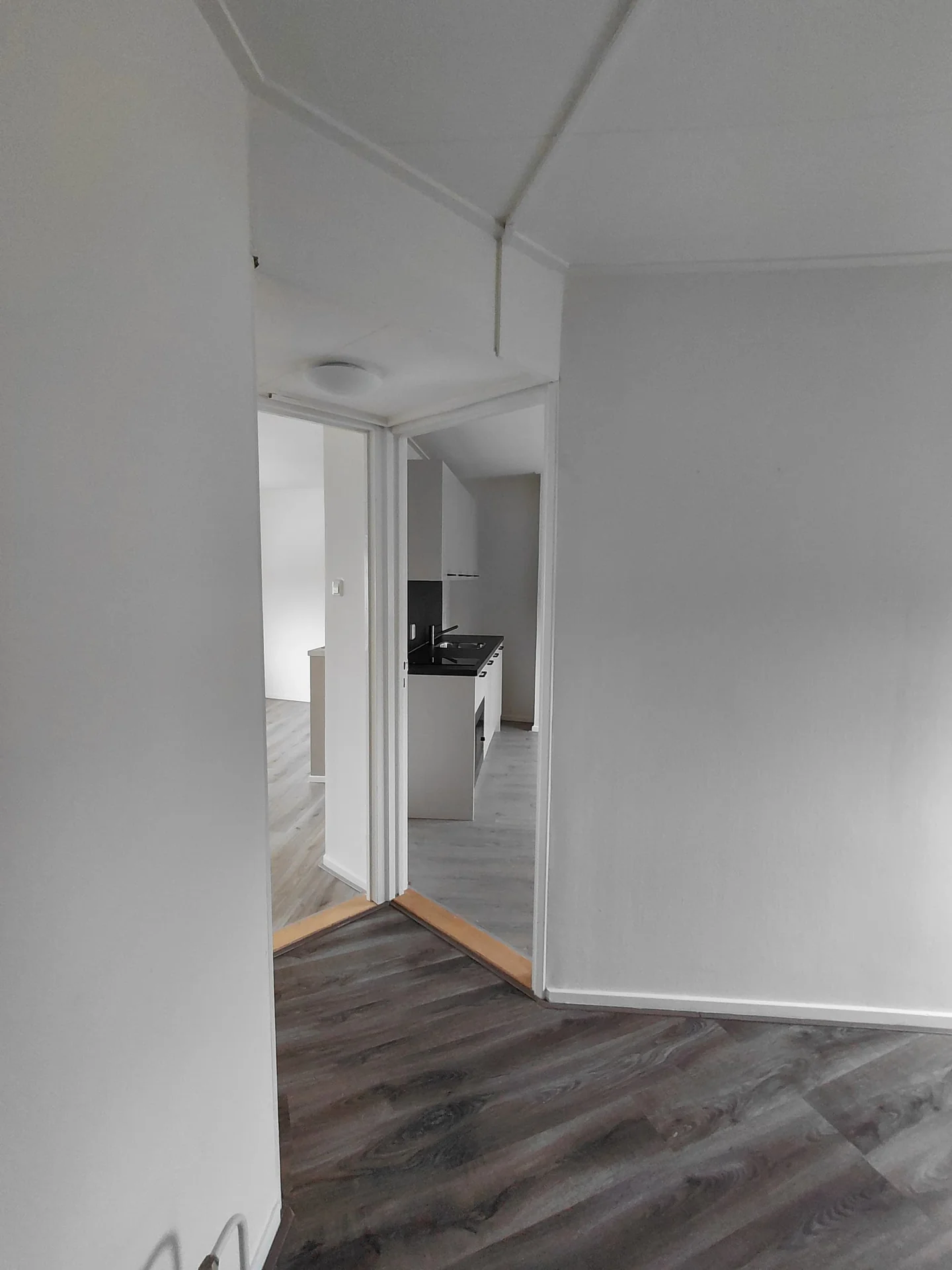 Foto van de Kamer gelegen aan de Leeuwarderstraat in Leeuwarden
