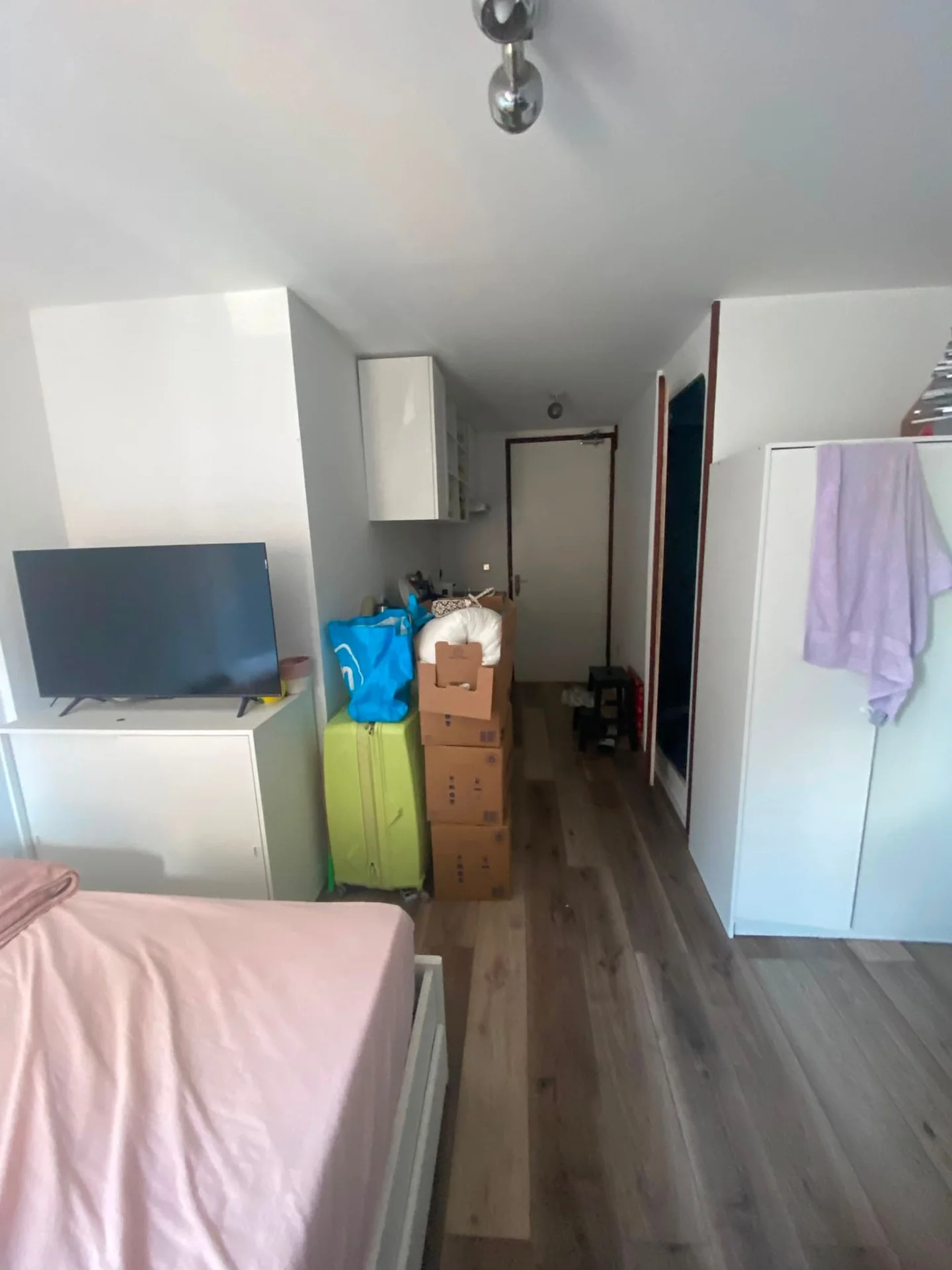 geblurde versie van de foto als achtergrond