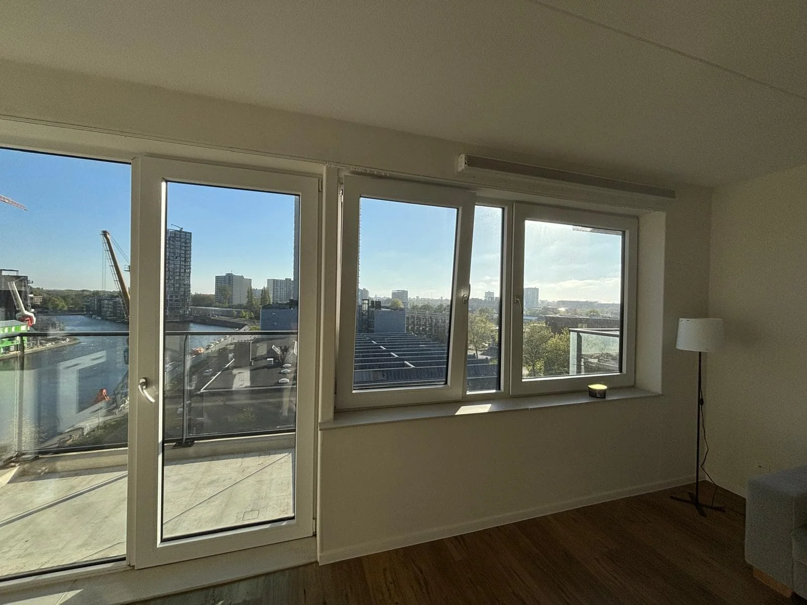 Foto van de Studio gelegen aan de 1e Lulofsdwarsstraat in Den Haag