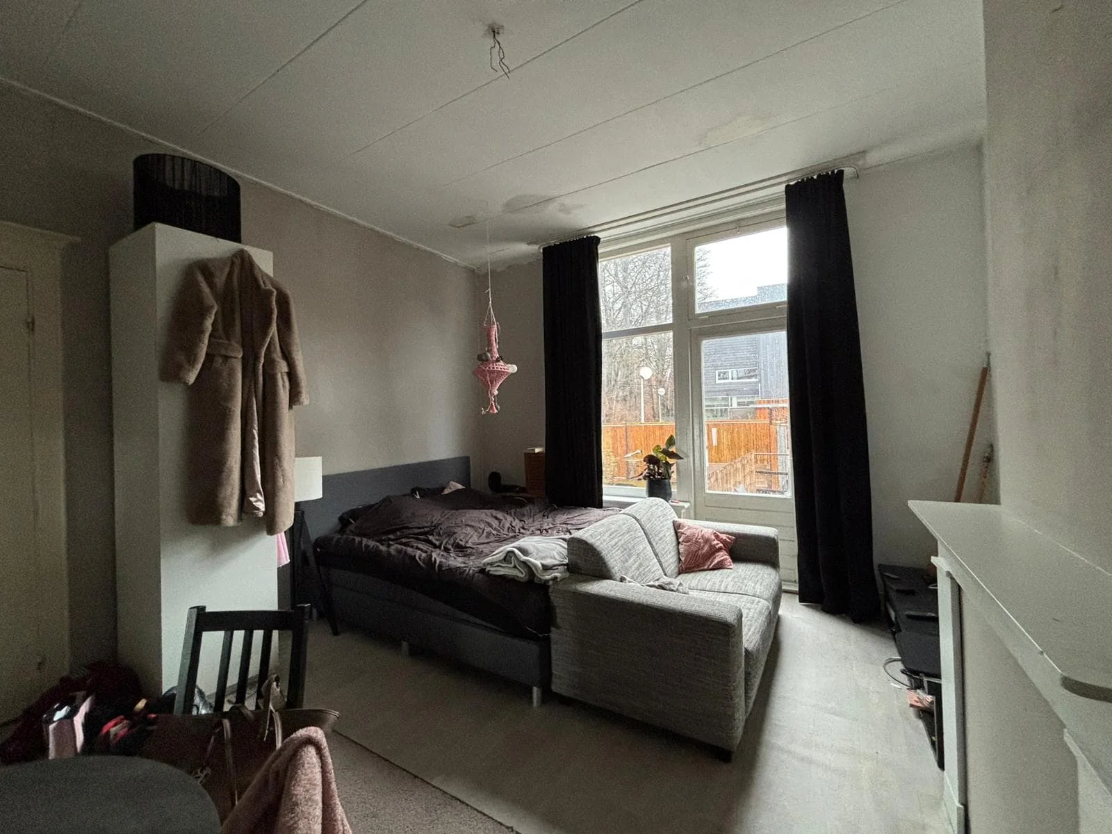 geblurde versie van de foto als achtergrond