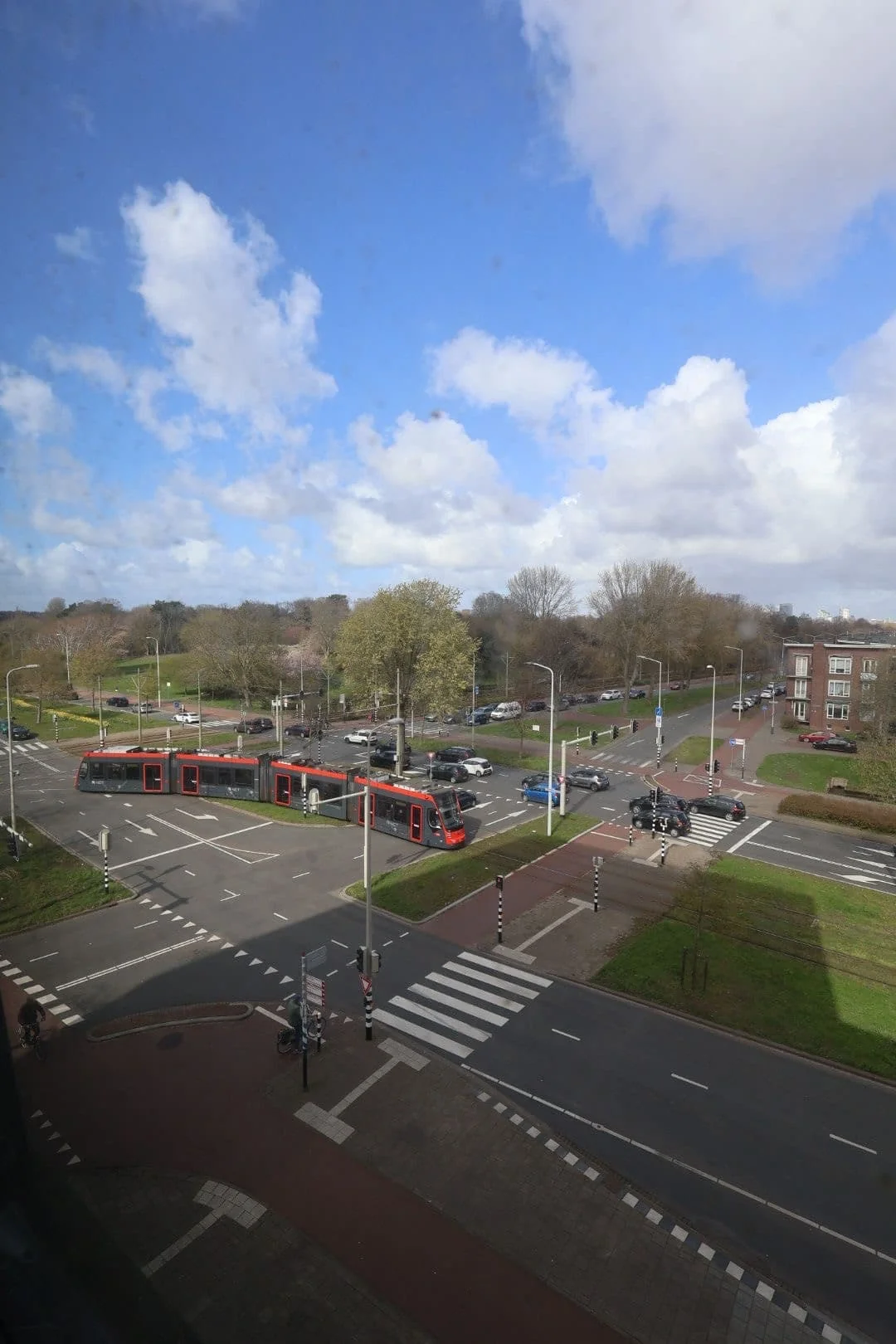 Foto van de Kamer gelegen aan de Melis Stokelaan in Den Haag