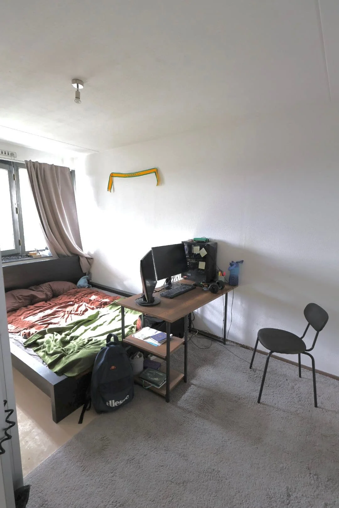 Foto van de Kamer gelegen aan de Melis Stokelaan in Den Haag