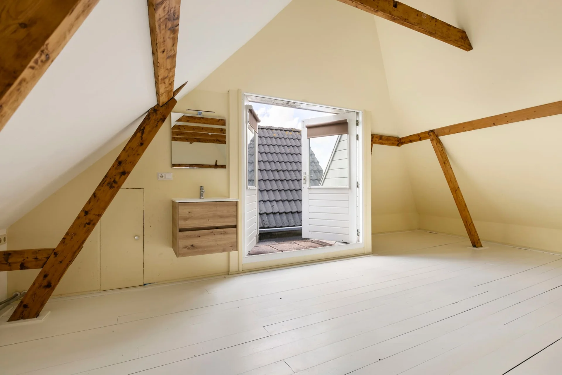 Foto van de Kamer gelegen aan de Mauritsdwarsstraat in Groningen
