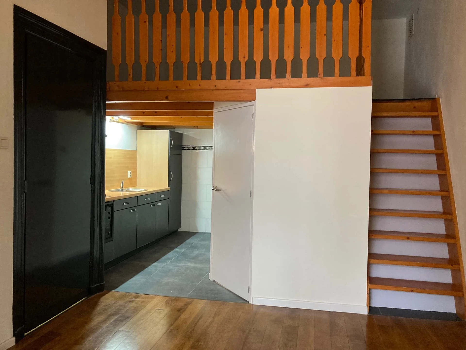 Foto van de Appartement gelegen aan de Oudezijds Voorburgwal in Amsterdam