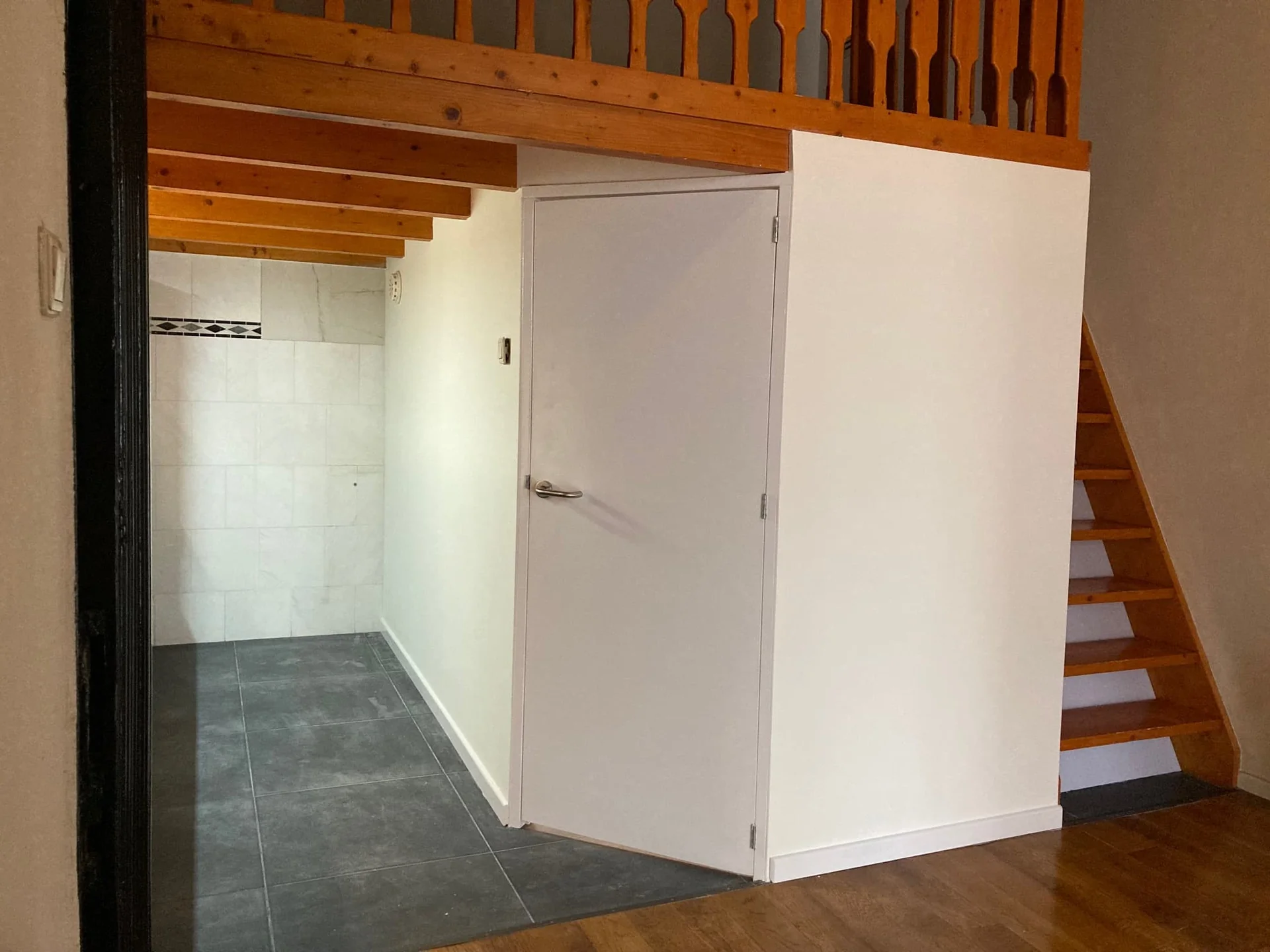 Foto van de Appartement gelegen aan de Oudezijds Voorburgwal in Amsterdam