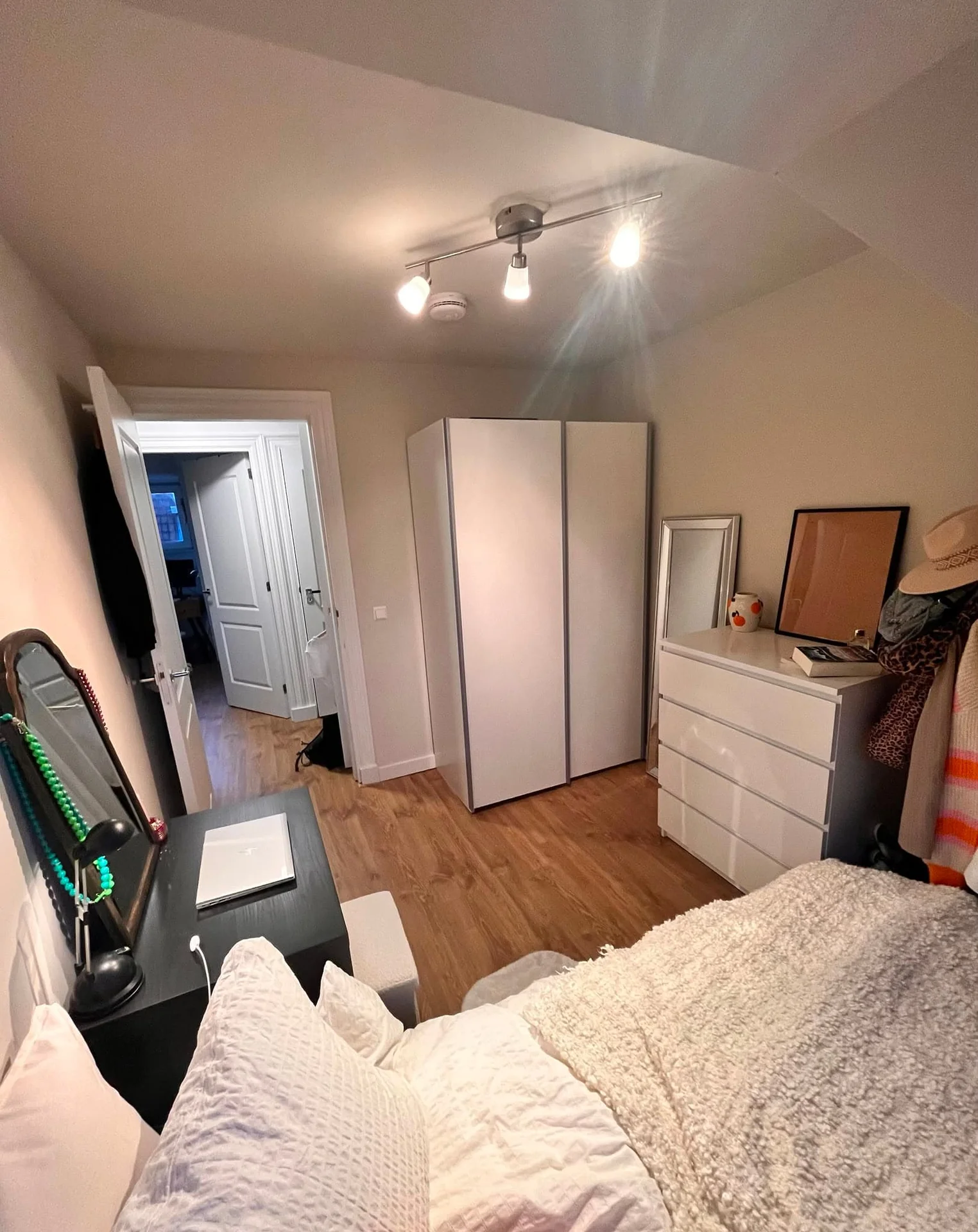Foto van de Kamer gelegen aan de Robijnstraat in Rotterdam