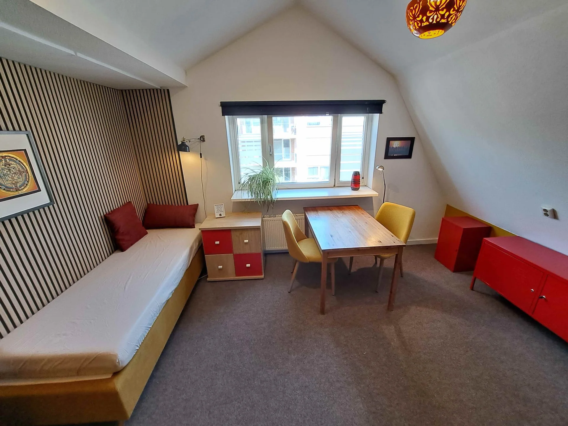 Foto van de Studio gelegen aan de Grote Visserijstraat in Rotterdam