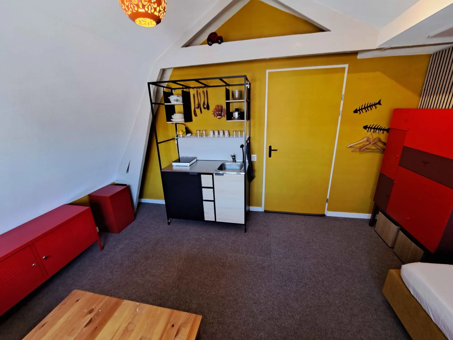 Foto van de Studio gelegen aan de Grote Visserijstraat in Rotterdam