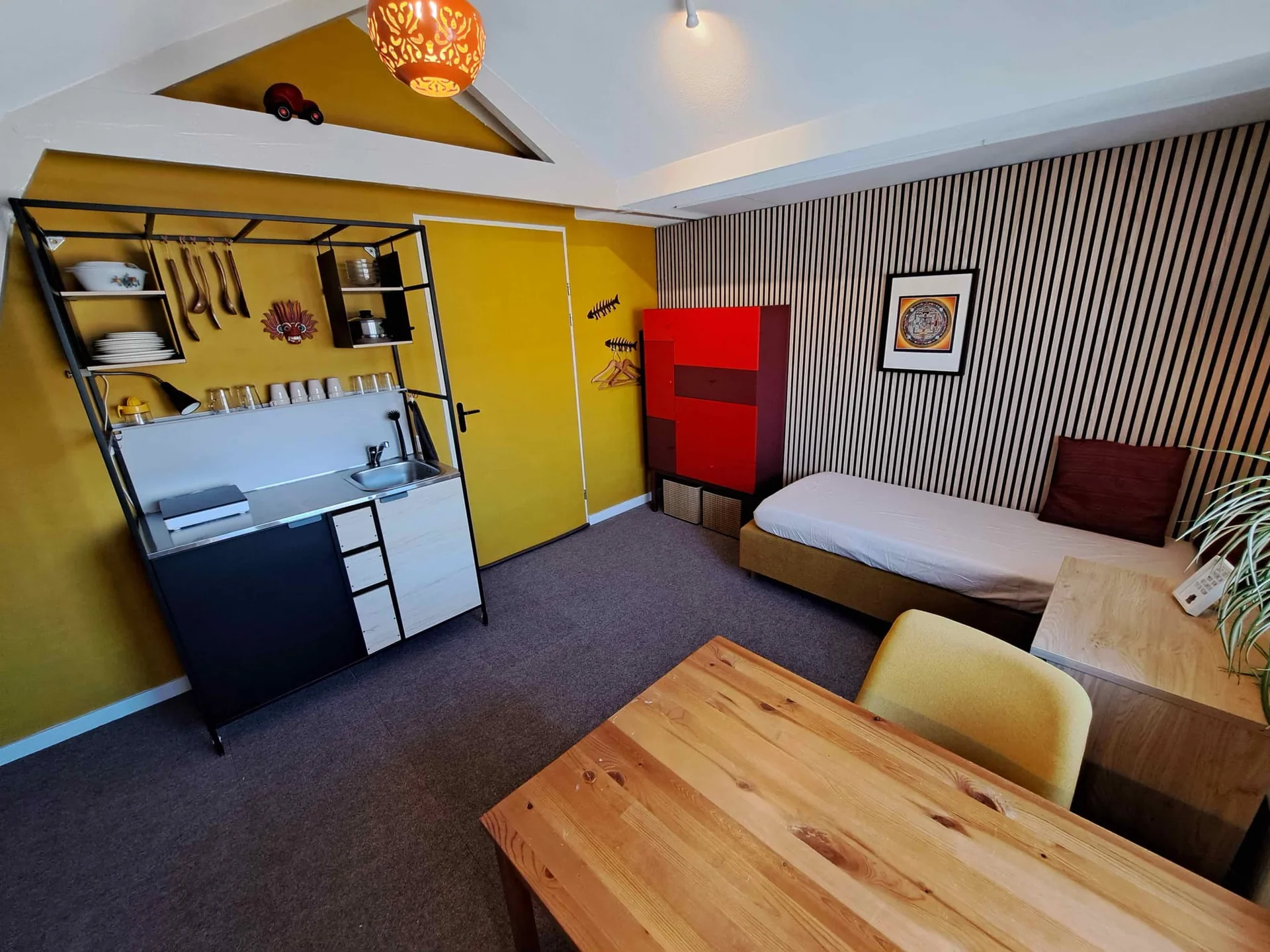 Foto van de Studio gelegen aan de Grote Visserijstraat in Rotterdam