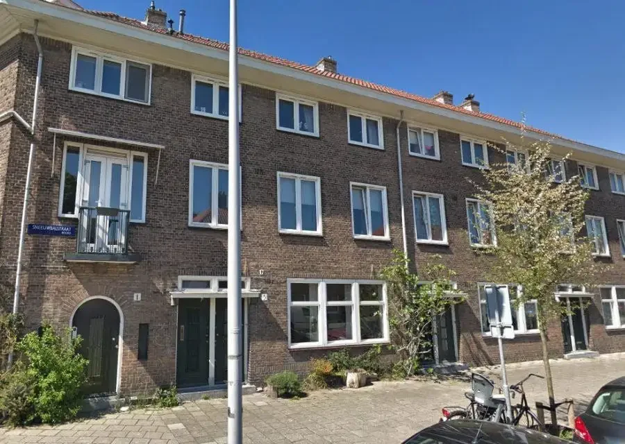 Foto van de Appartement gelegen aan de Sneeuwbalstraat in Amsterdam