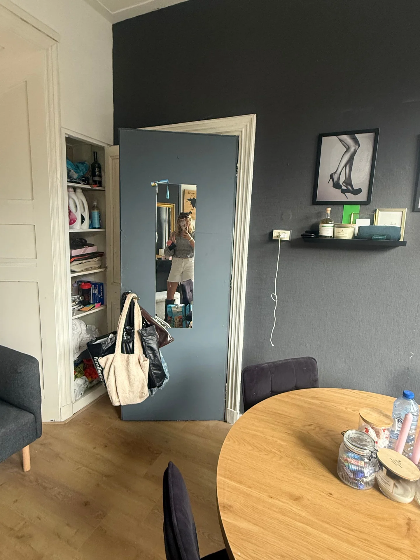 geblurde versie van de foto als achtergrond