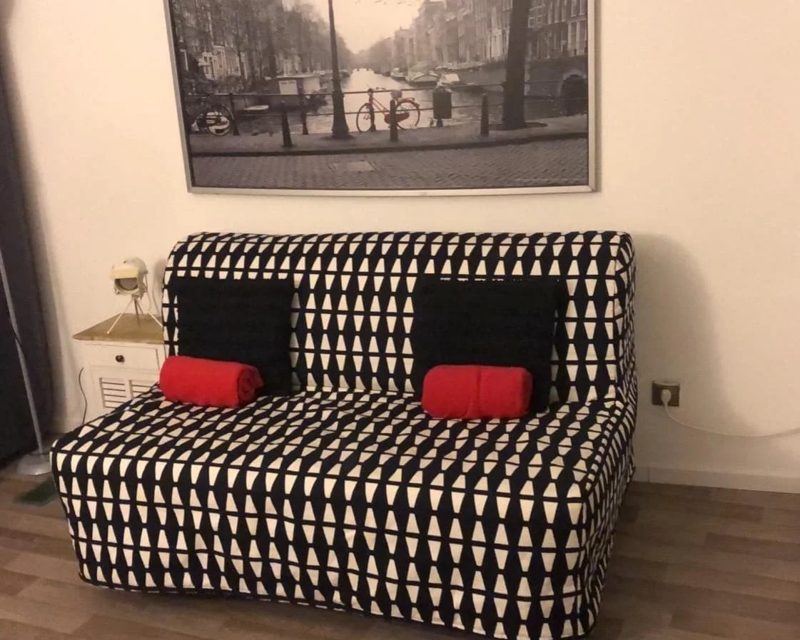 geblurde versie van de foto als achtergrond