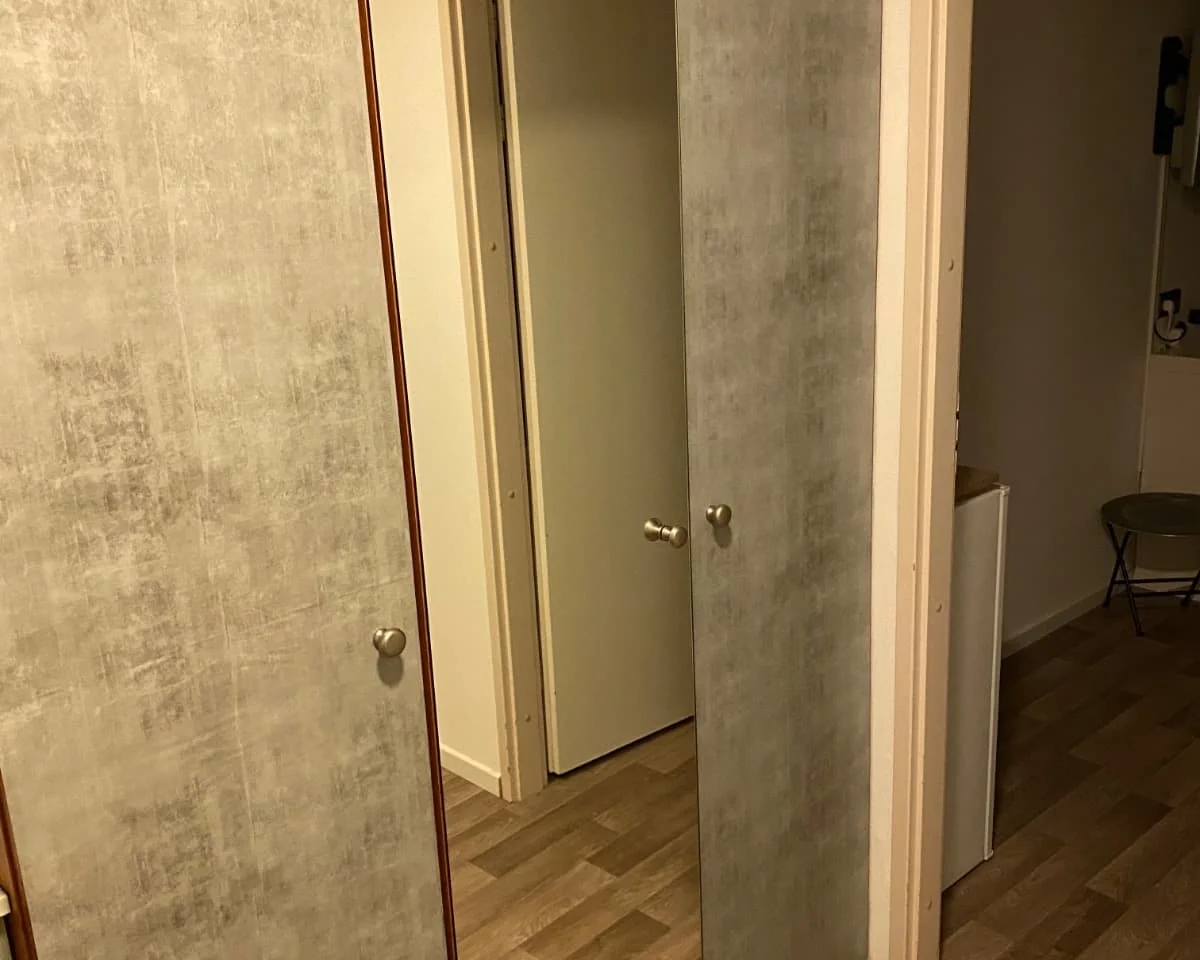 geblurde versie van de foto als achtergrond