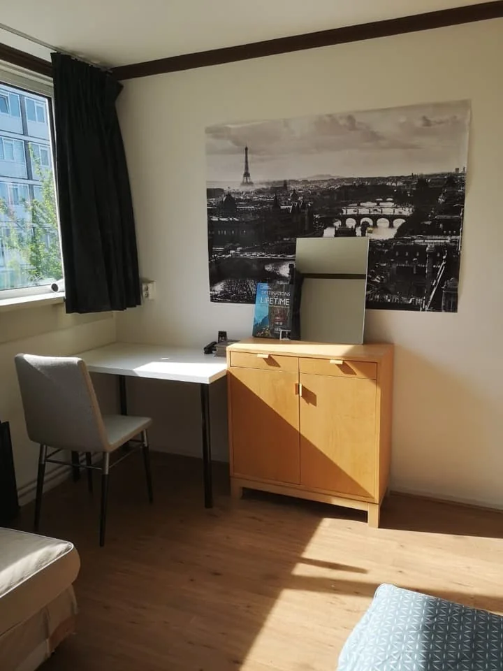 Foto van de Kamer gelegen aan de Loderstraat in Rotterdam