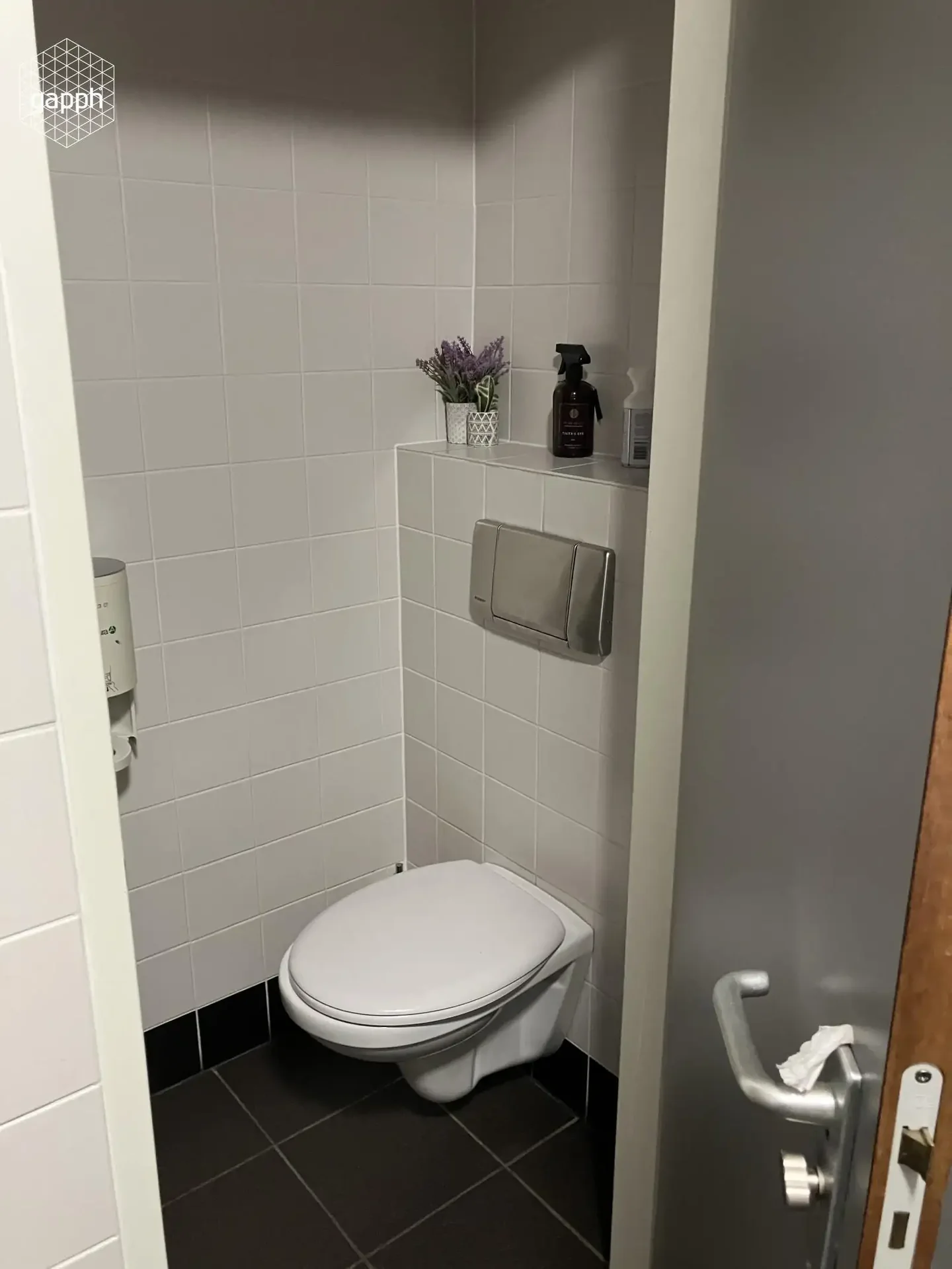 Foto van de Appartement gelegen aan de Koningin Wilhelminaplein in Amsterdam