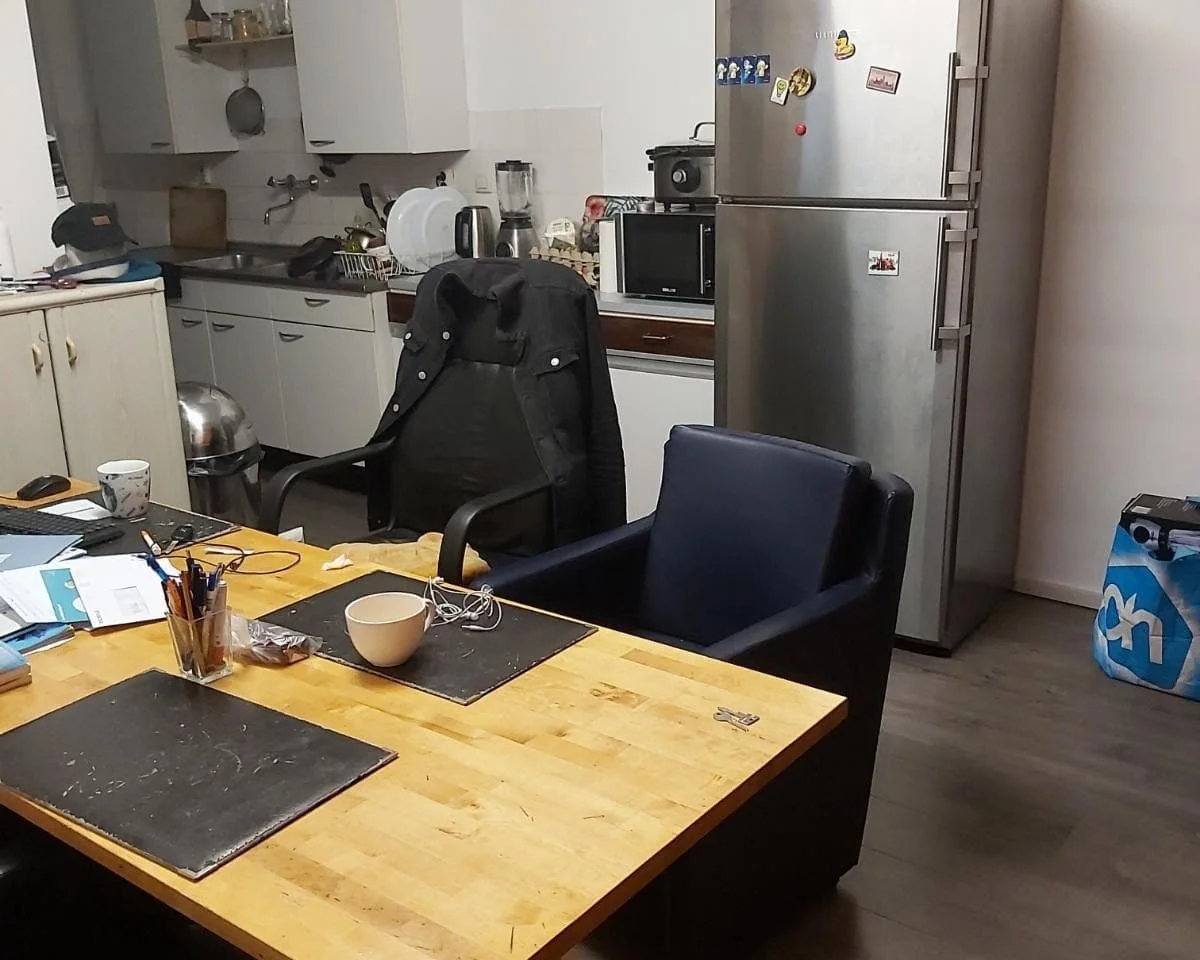 geblurde versie van de foto als achtergrond