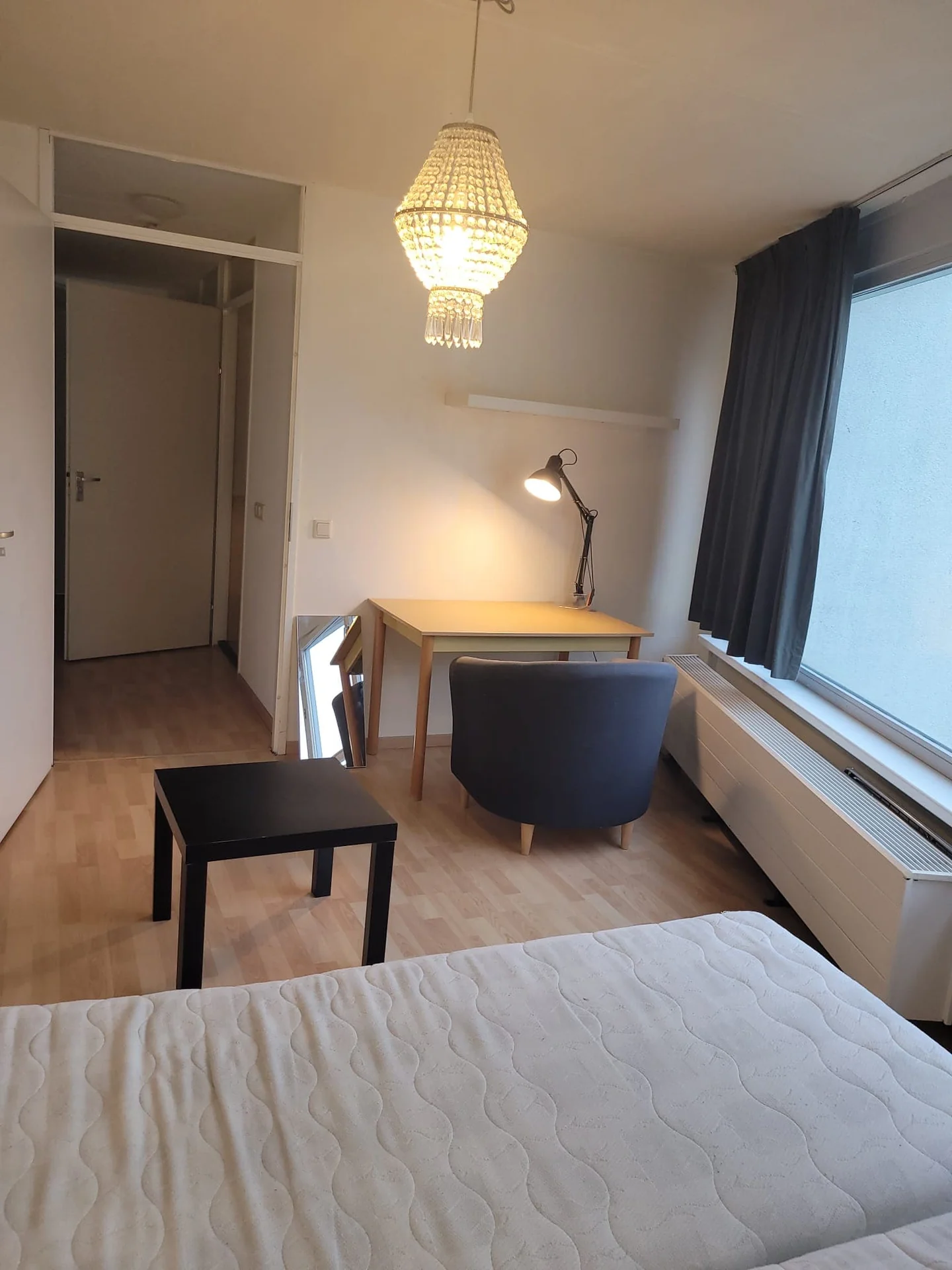 Foto van de Kamer gelegen aan de Brede Hilledijk in Rotterdam